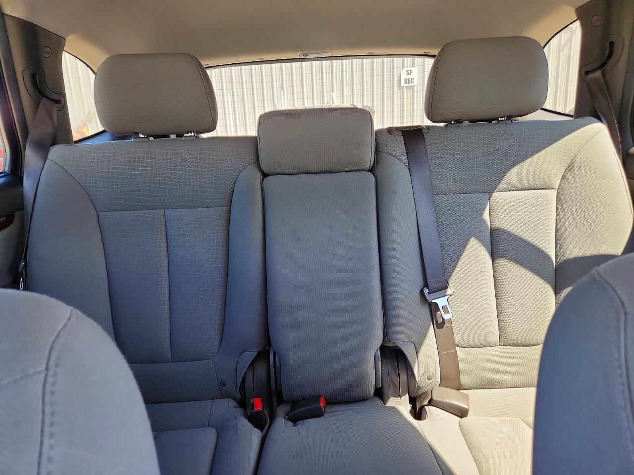 2010 Hyundai Santa Fe Gls Silver vin: 5NMSGDAB9AH409904