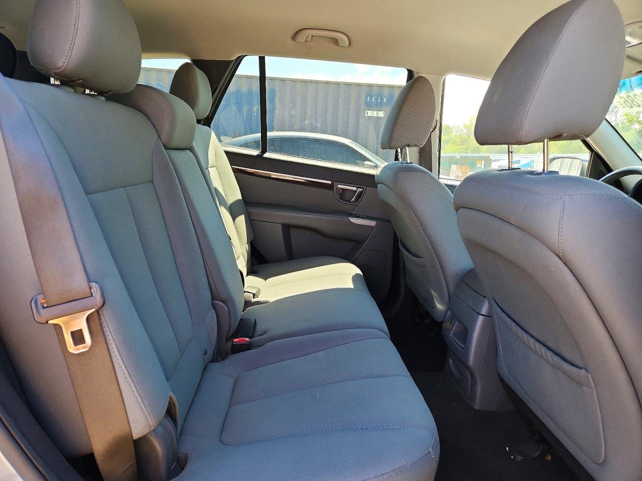 2010 Hyundai Santa Fe Gls Silver vin: 5NMSGDAB9AH409904