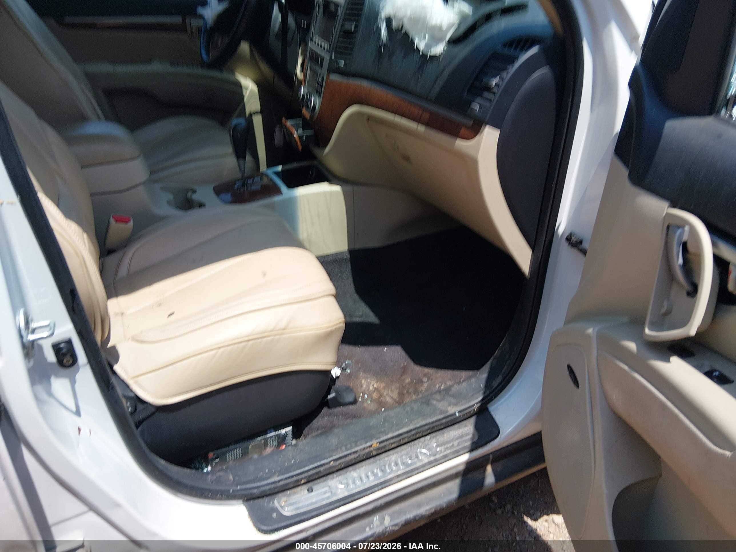 2009 Hyundai Santa Fe Limited White vin: 5NMSH13E09H235073
