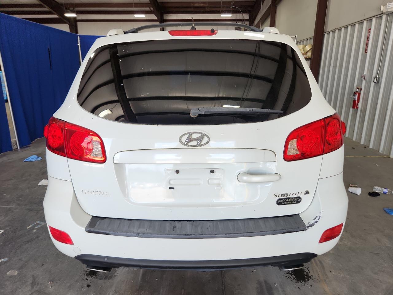 2007 Hyundai Santa Fe Se White vin: 5NMSH13E37H021742 Damage: Lift Gate, Chipped, 4