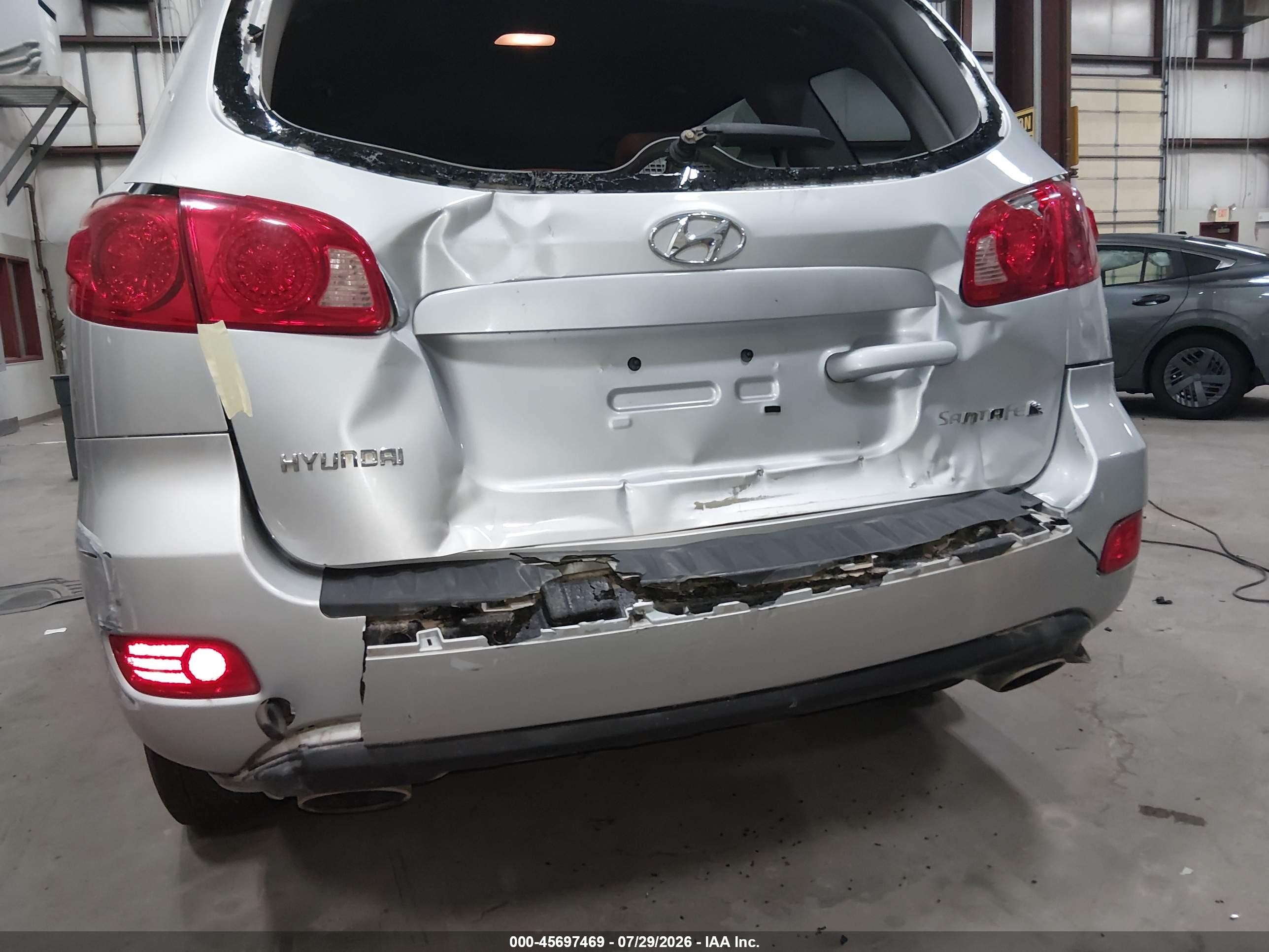 2007 Hyundai Santa Fe Limited/se Silver vin: 5NMSH13E47H008837
