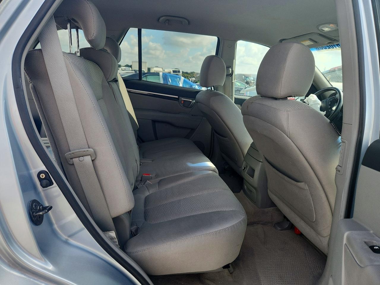2007 Hyundai Santa Fe Se Silver vin: 5NMSH13E47H090052
