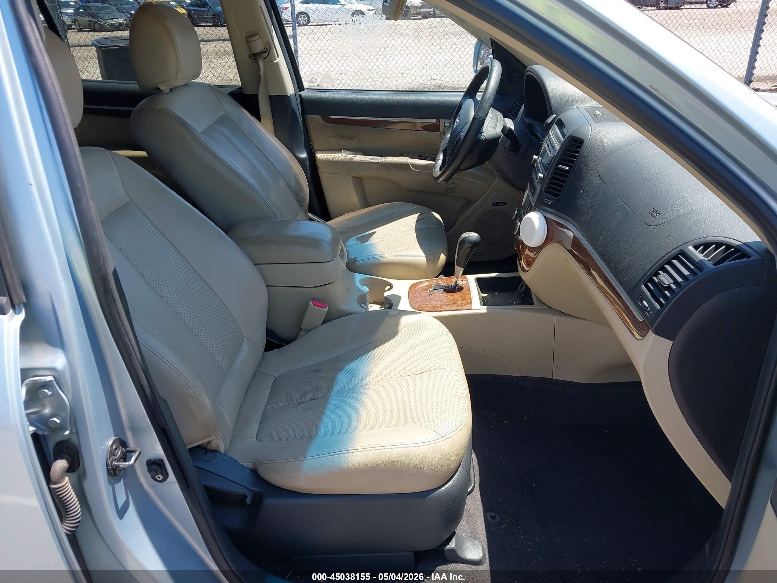 2008 Hyundai Santa Fe Limited/se Silver vin: 5NMSH13E68H145778