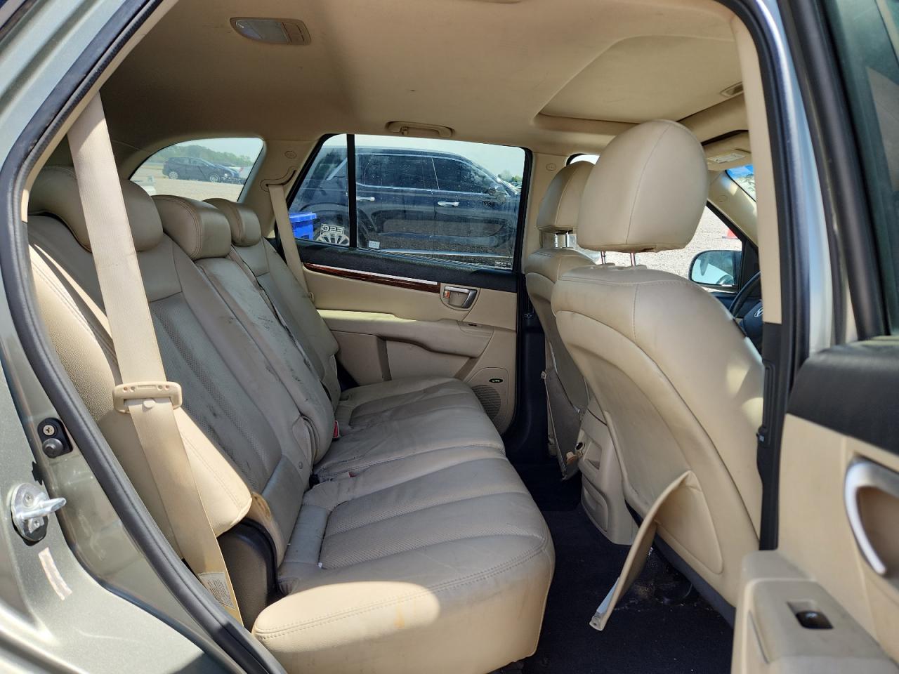 2009 Hyundai Santa Fe Limited Cream vin: 5NMSH13E99H239770