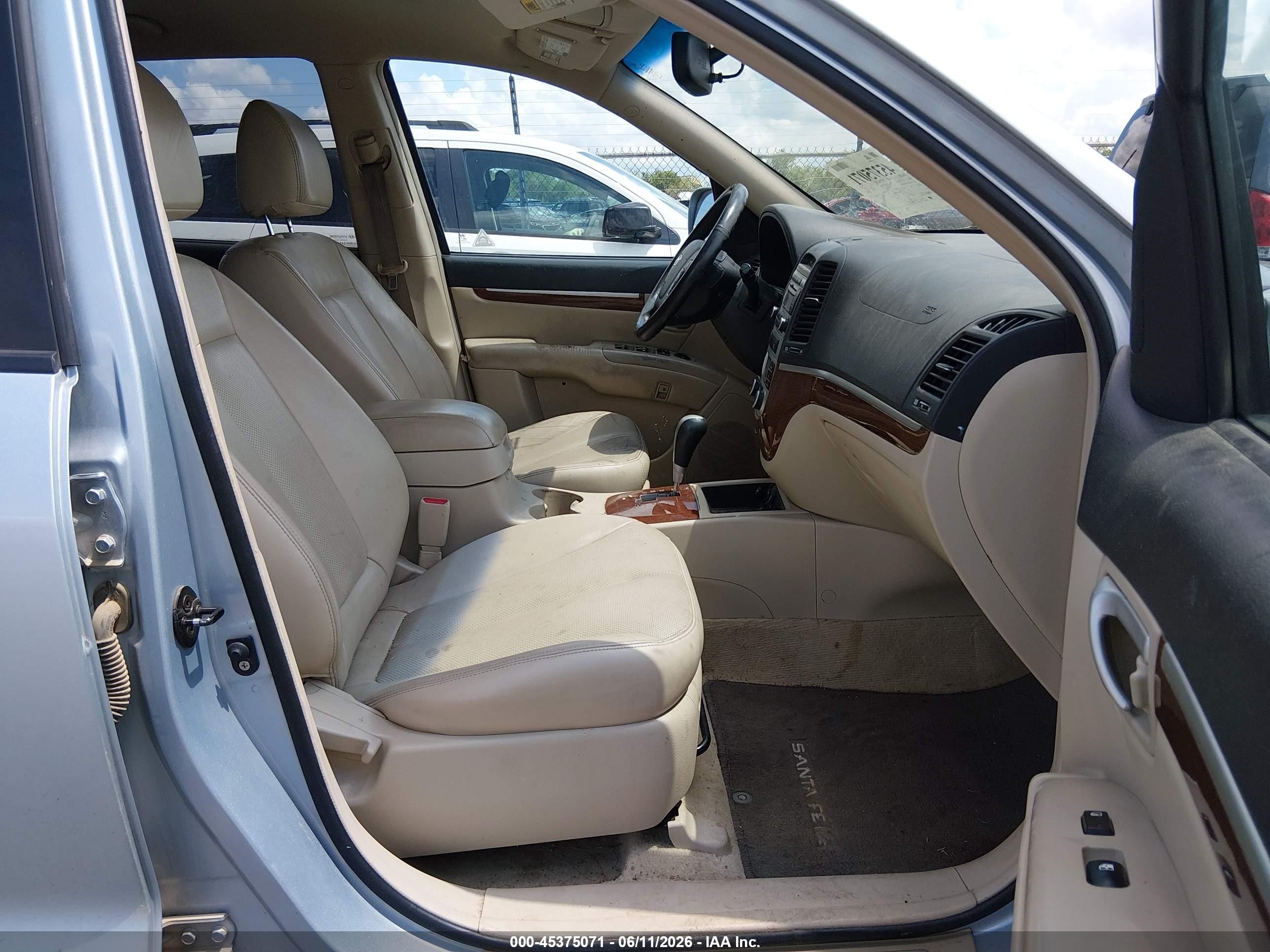 2007 Hyundai Santa Fe Limited/se Silver vin: 5NMSH73E17H001072
