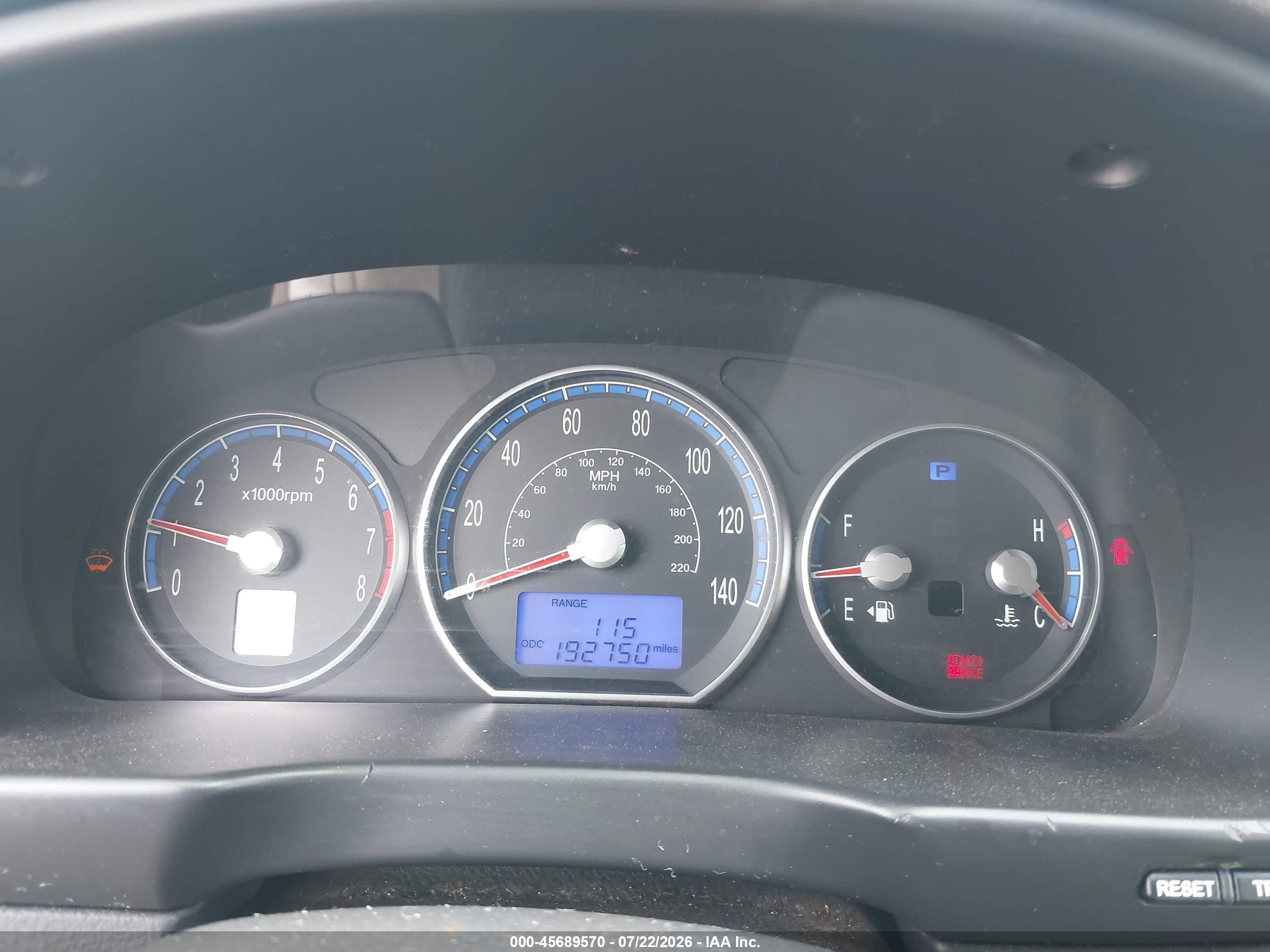 2007 Hyundai Santa Fe Limited/se Silver vin: 5NMSH73E57H111719