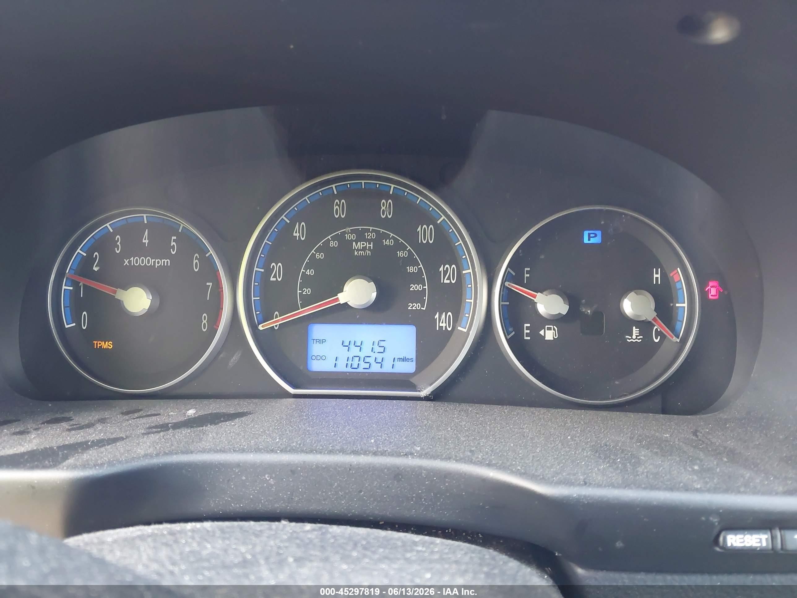 2009 Hyundai Santa Fe Limited Silver vin: 5NMSH73EX9H234757