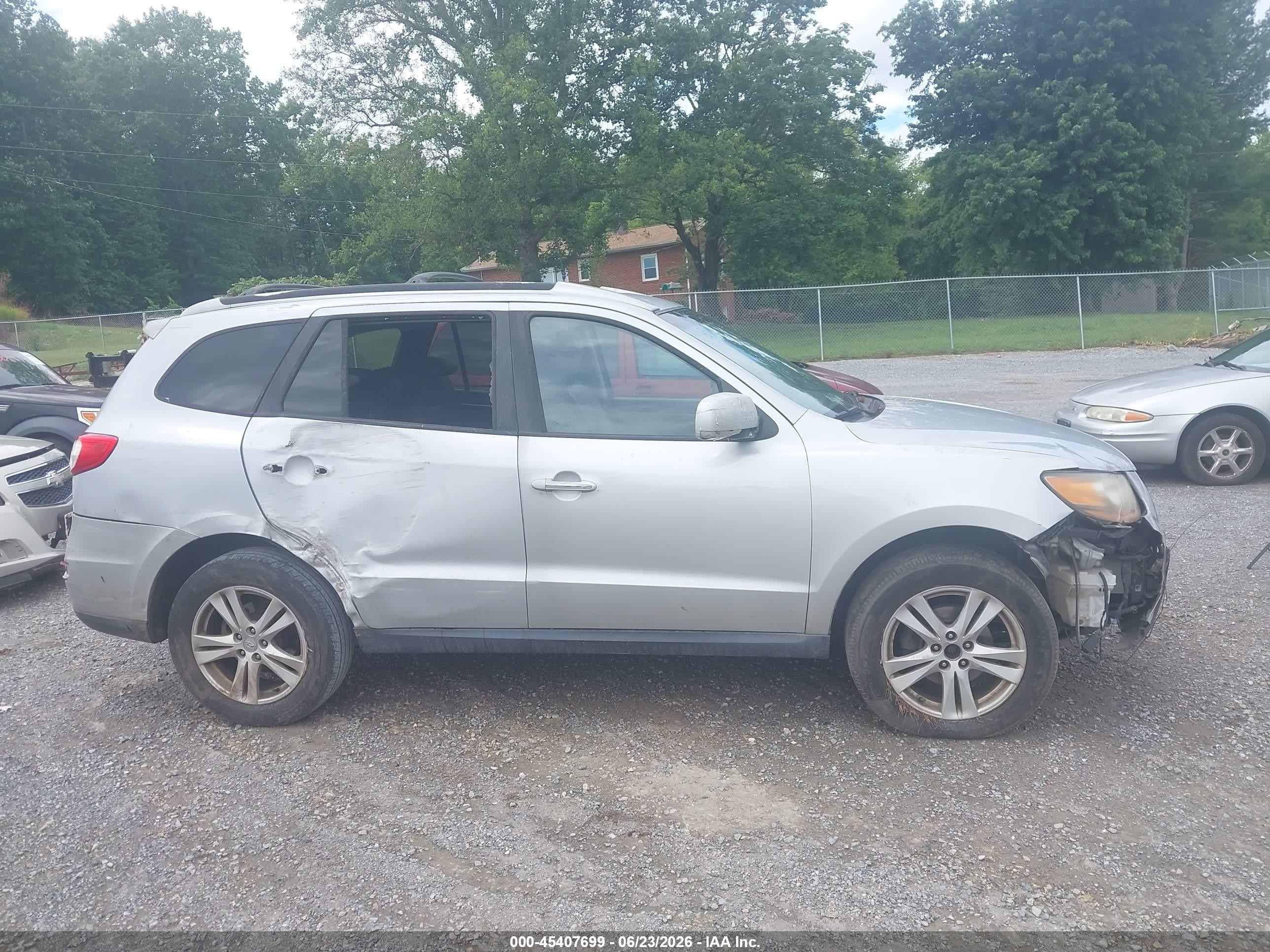 2010 Hyundai Santa Fe Limited V6 Silver vin: 5NMSK4AG8AH350340
