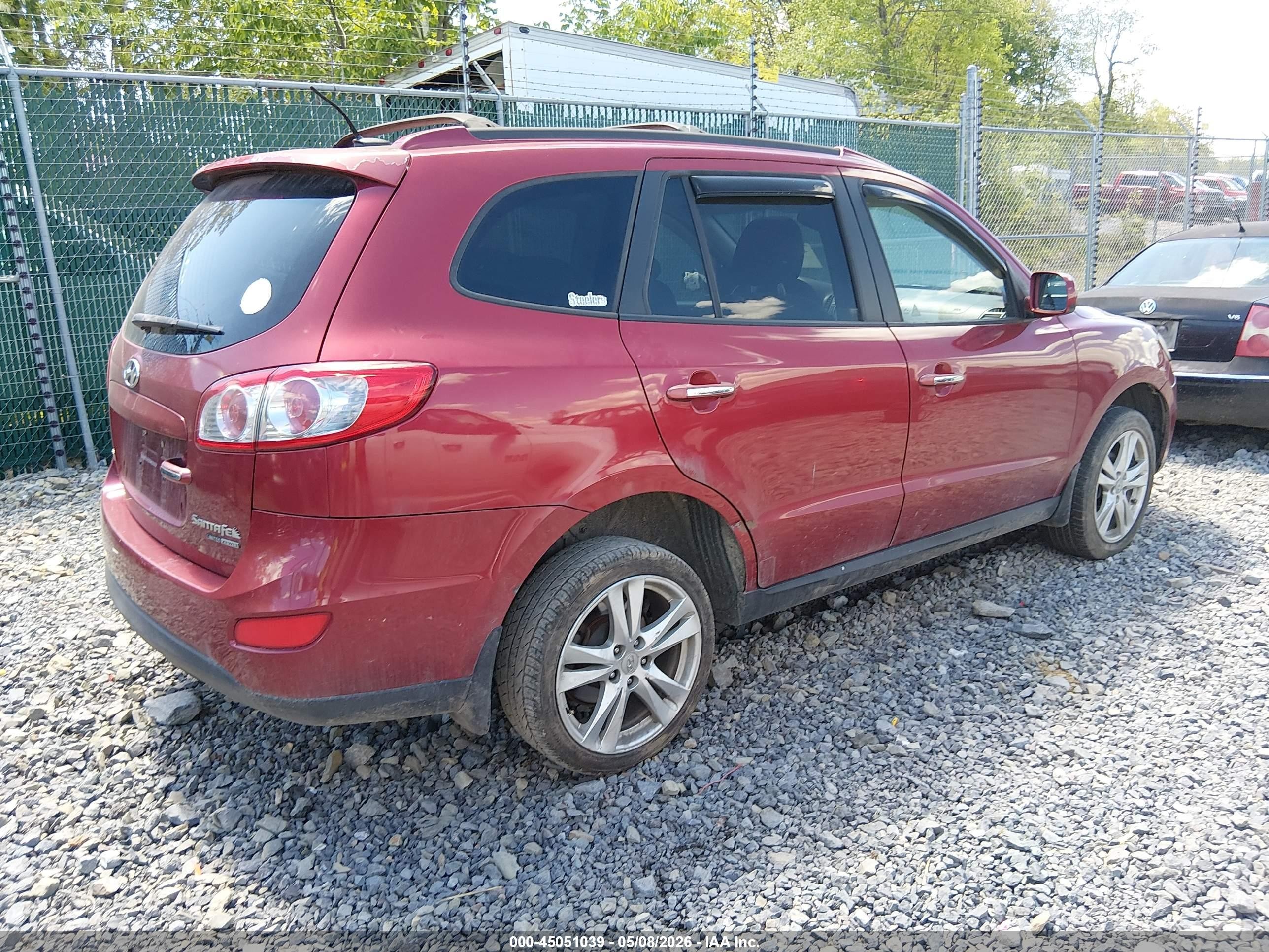 2010 Hyundai Santa Fe Limited V6 Red vin: 5NMSKDAG0AH382926