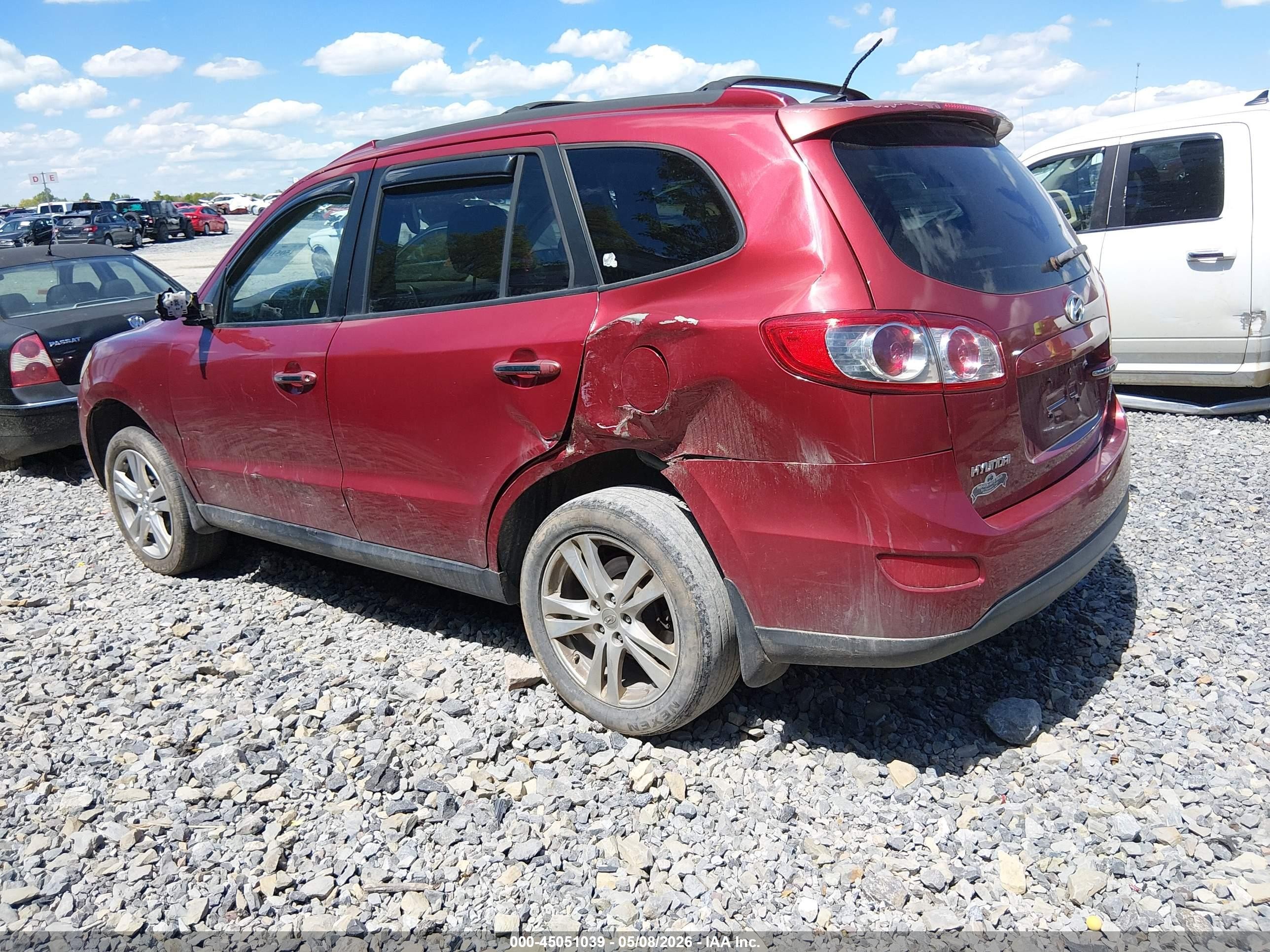 2010 Hyundai Santa Fe Limited V6 Red vin: 5NMSKDAG0AH382926