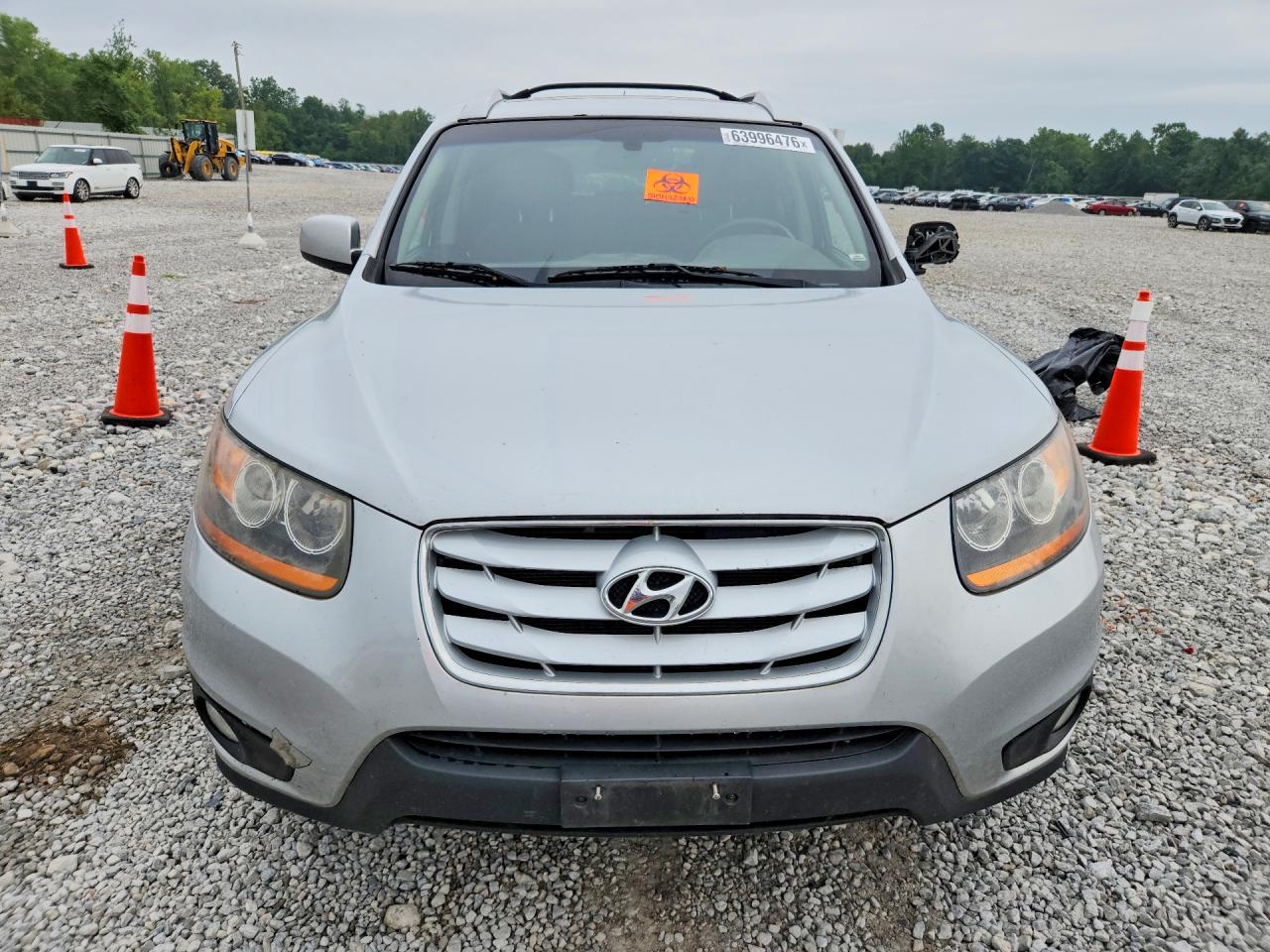 2010 Hyundai Santa Fe Limited Silver vin: 5NMSKDAG9AH397974