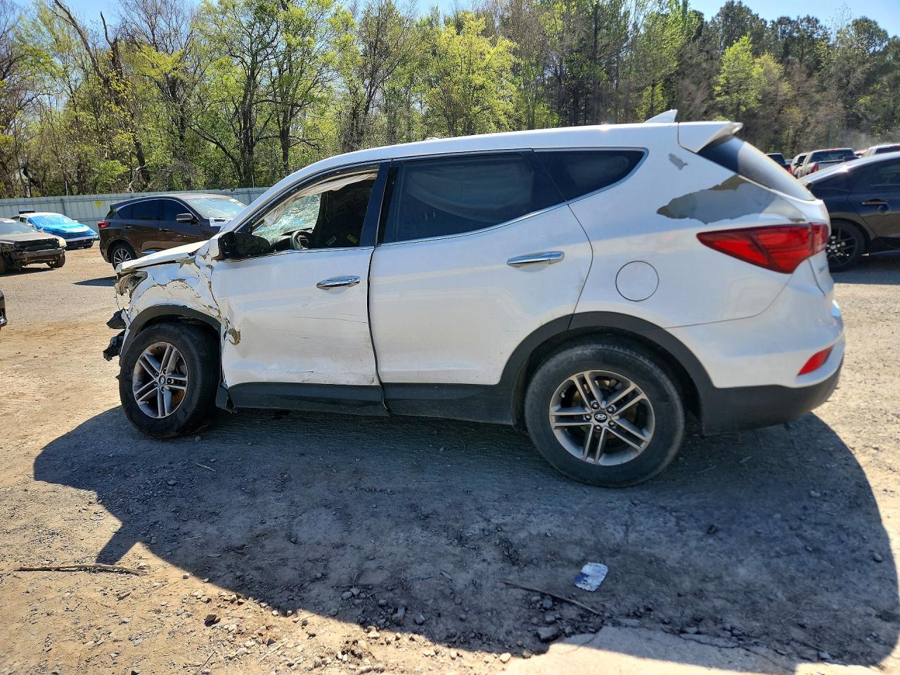 2017 Hyundai Santa Fe Sport 2.4l White vin: 5NMZT3LB0HH036442