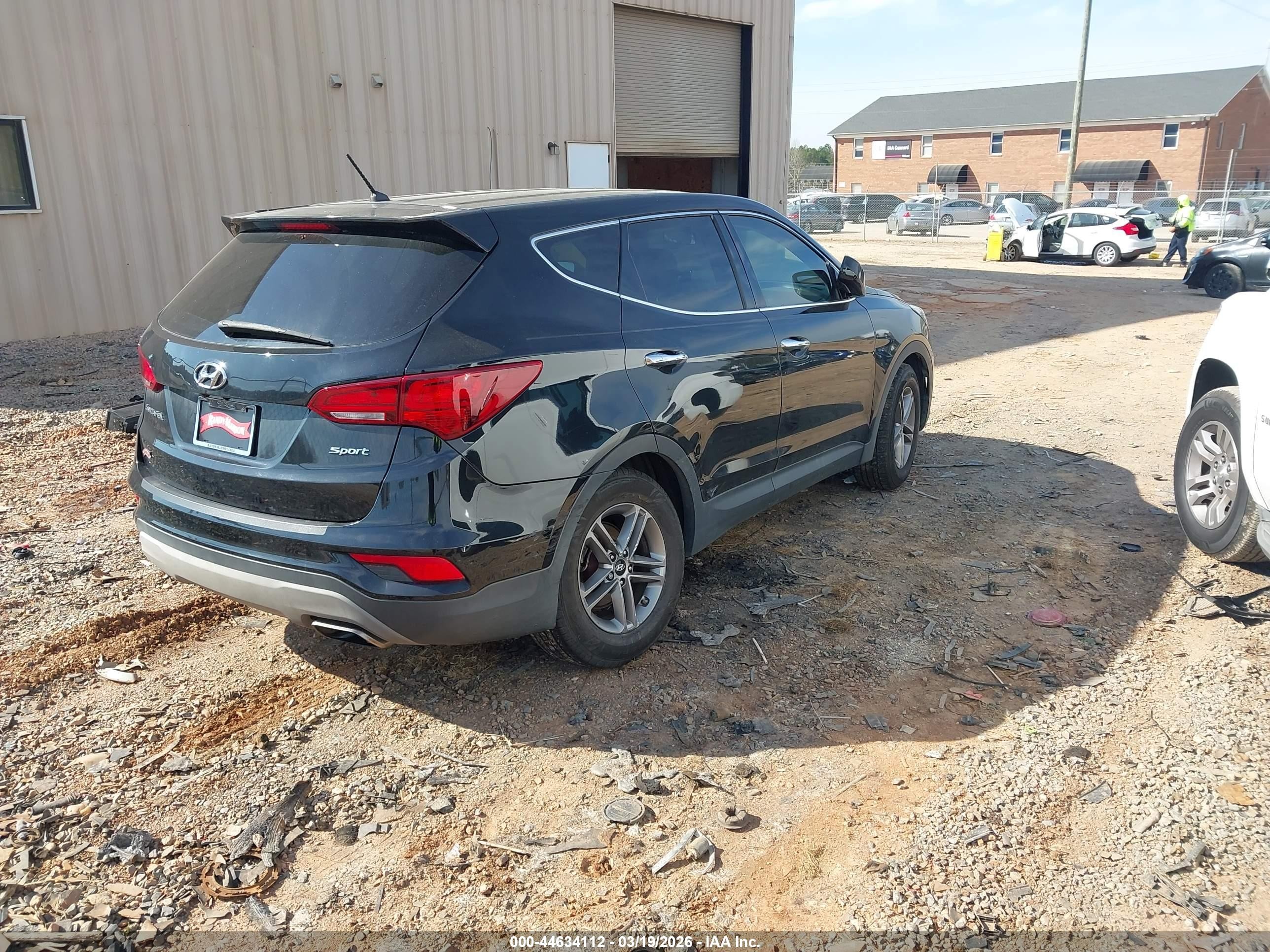 2018 Hyundai Santa Fe Sport 2.4l Черный vin: 5NMZT3LB2JH094266