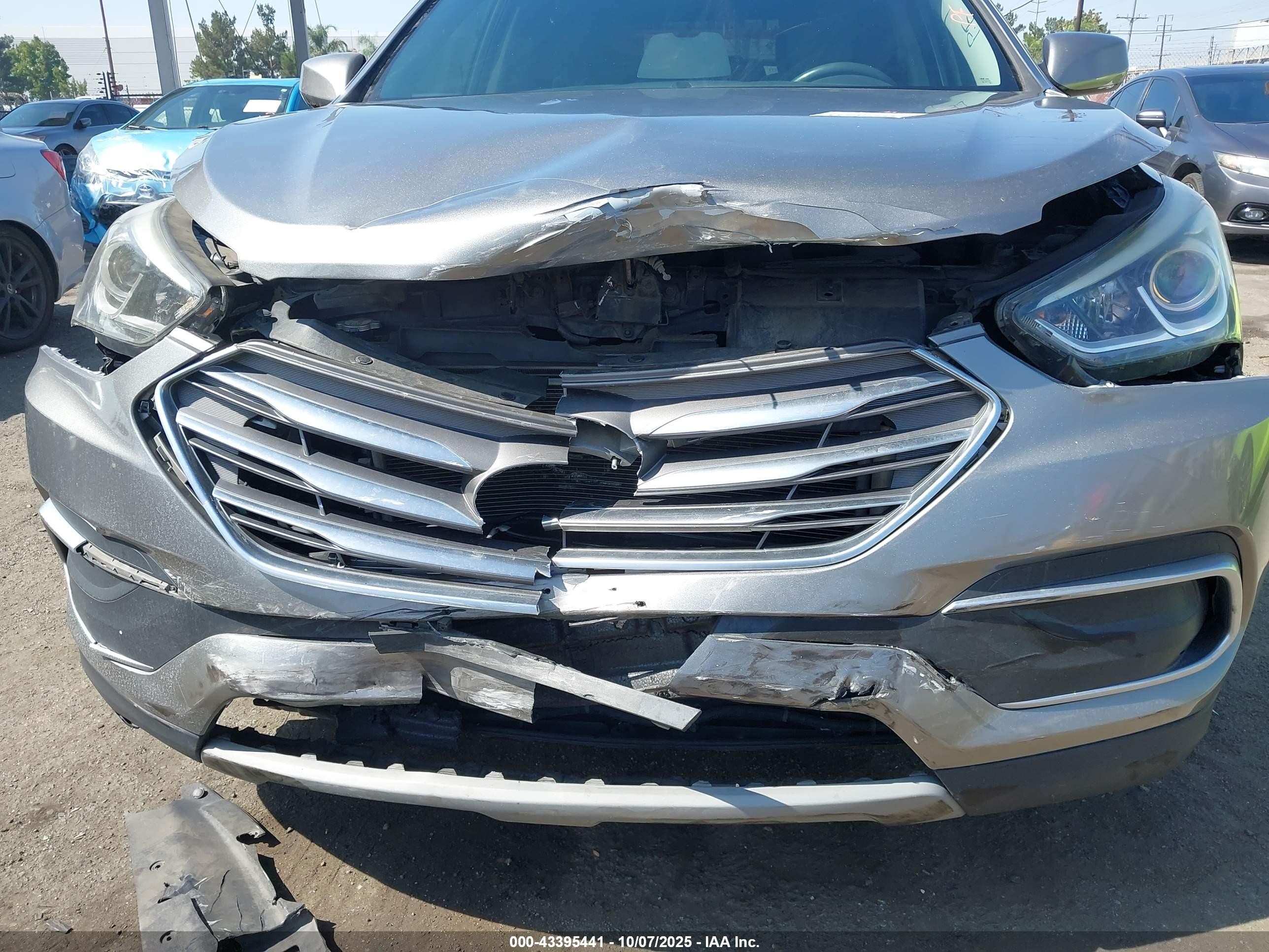 2018 Hyundai Santa Fe Sport 2.4l Серый vin: 5NMZT3LB3JH071627