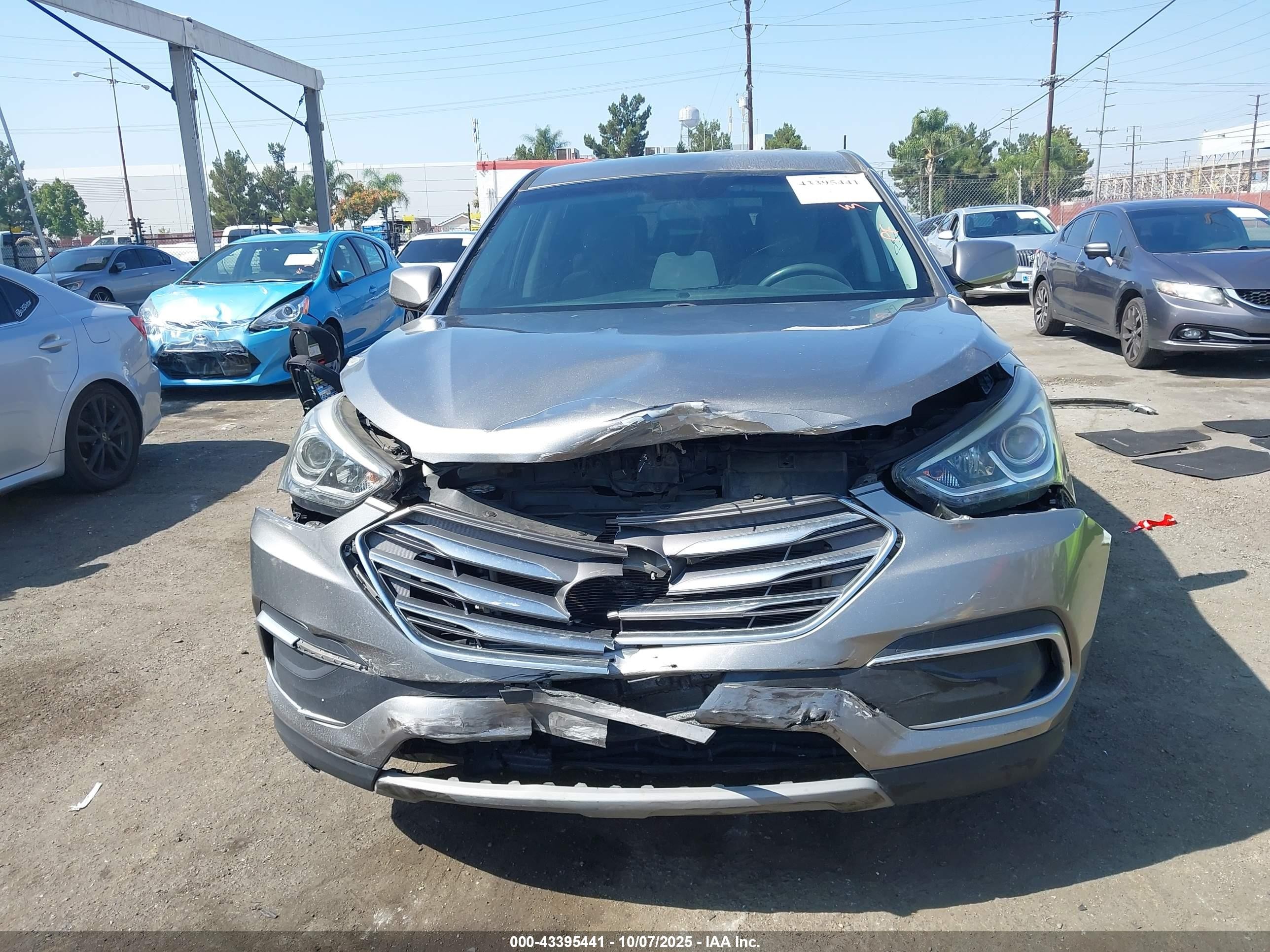 2018 Hyundai Santa Fe Sport 2.4l Серый vin: 5NMZT3LB3JH071627