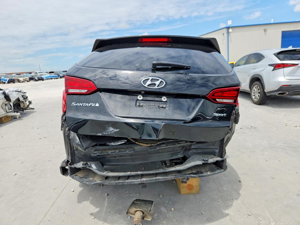 2018 Hyundai Santa Fe Sport 2.4l Черный vin: 5NMZT3LB3JH075466