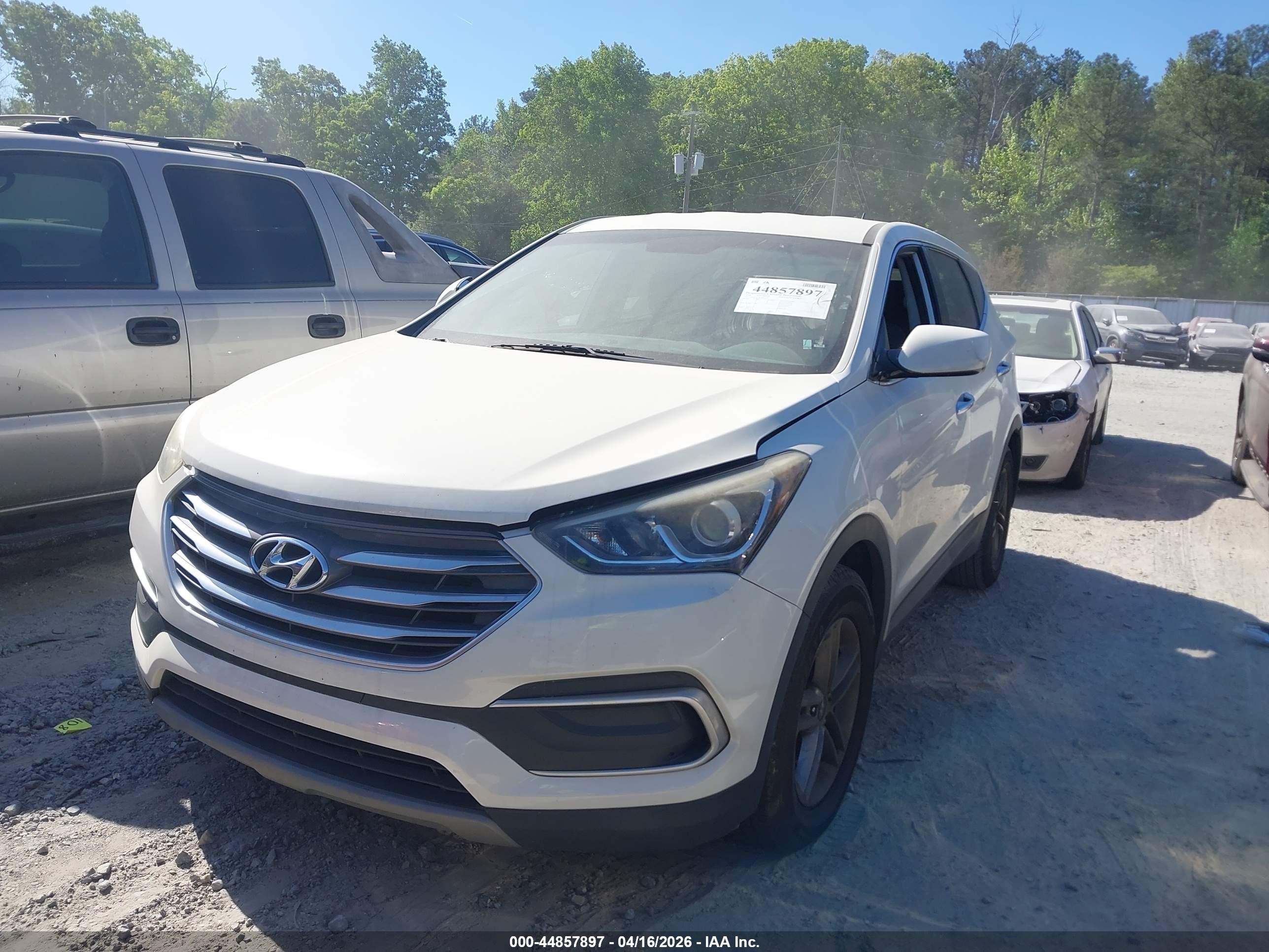 2018 Hyundai Santa Fe Sport 2.4l Белый vin: 5NMZT3LB3JH085074