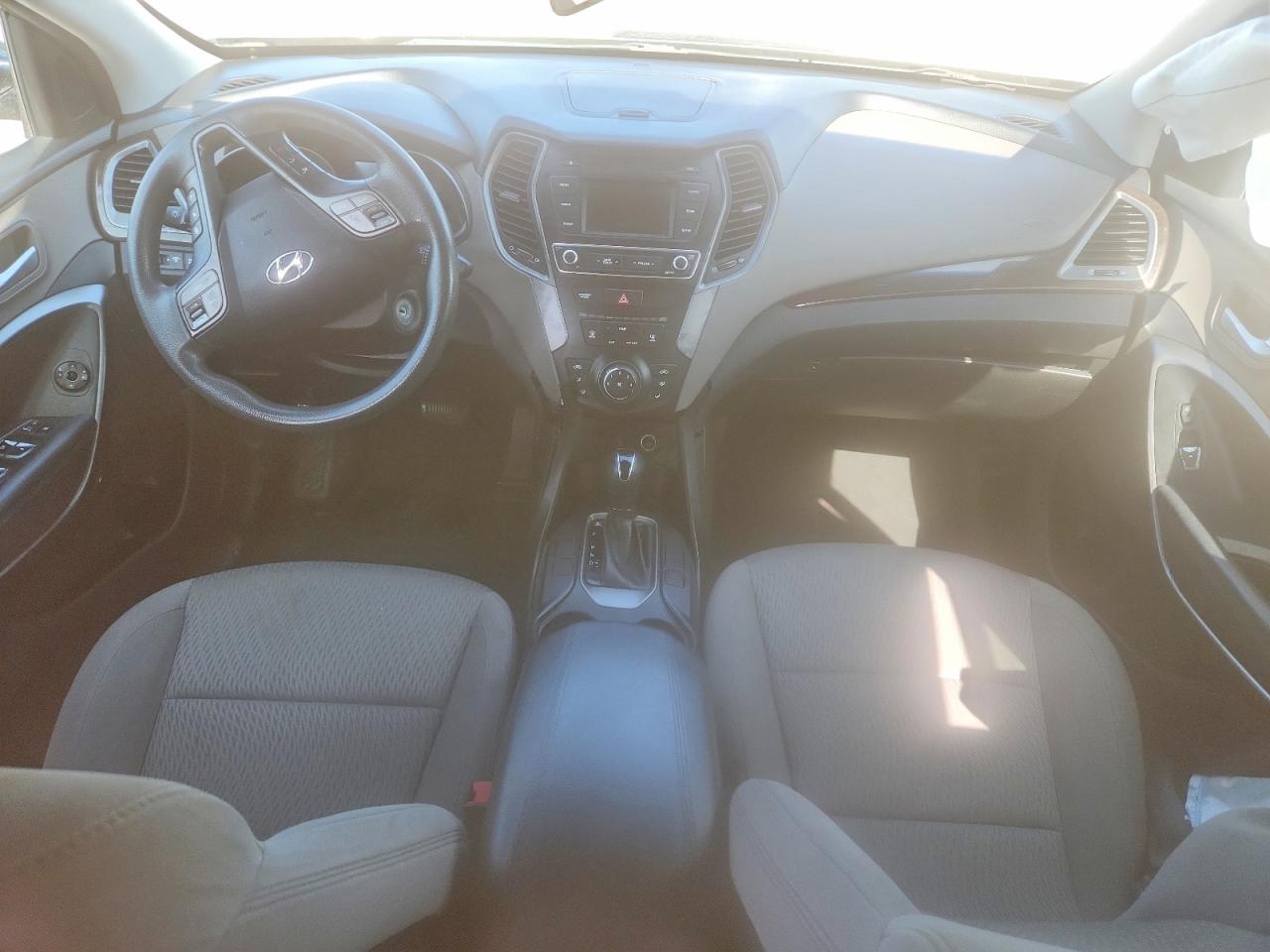 2018 Hyundai Santa Fe Sport 2.4l Gray vin: 5NMZT3LB5JH077784