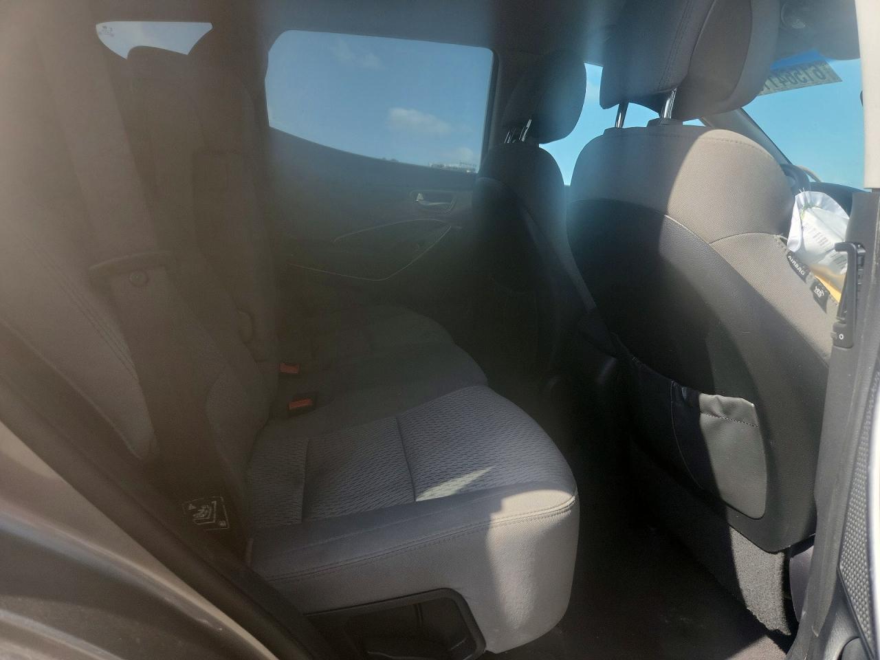 2018 Hyundai Santa Fe Sport 2.4l Gray vin: 5NMZT3LB5JH077784