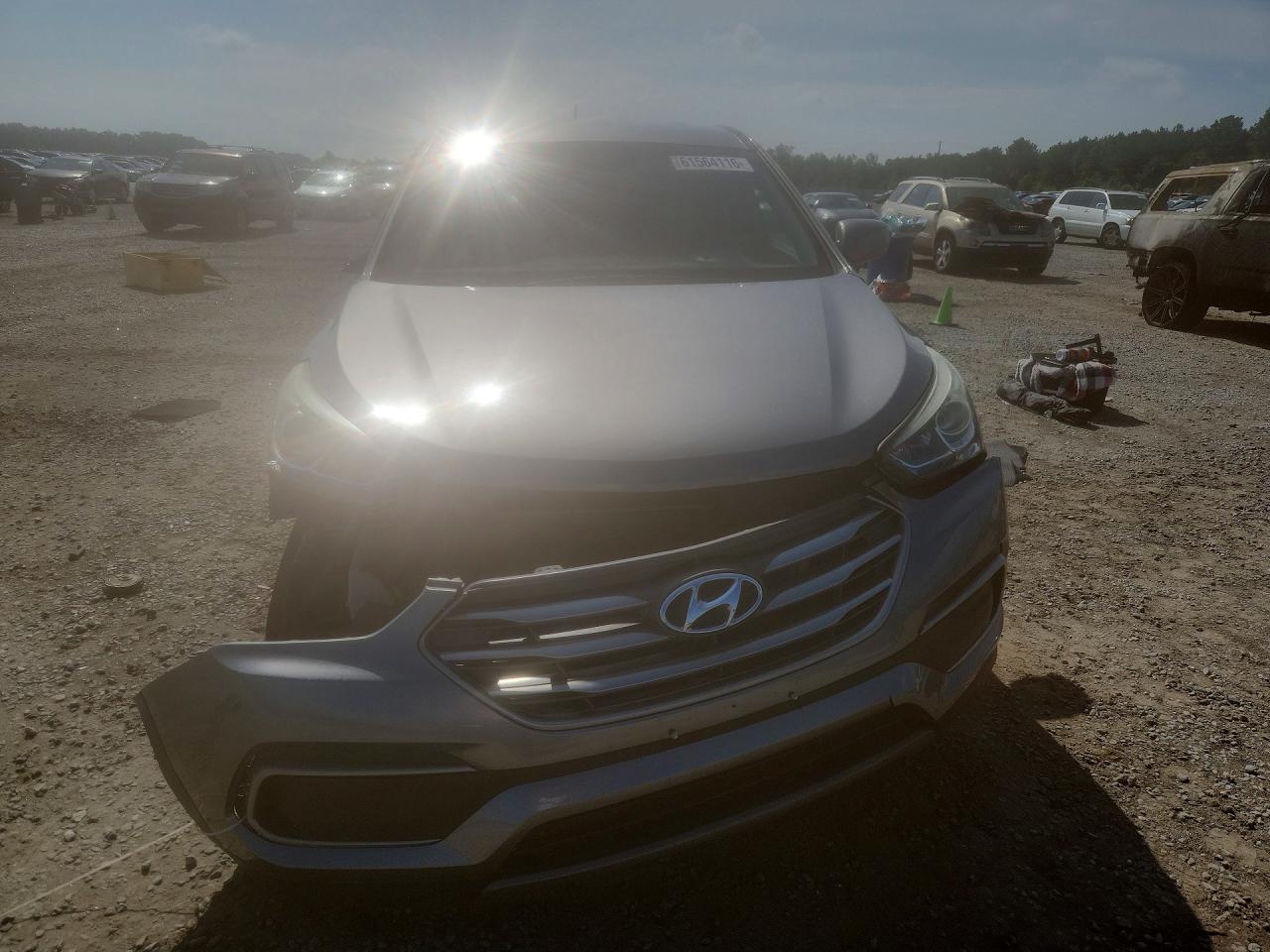 2018 Hyundai Santa Fe Sport 2.4l Gray vin: 5NMZT3LB5JH077784