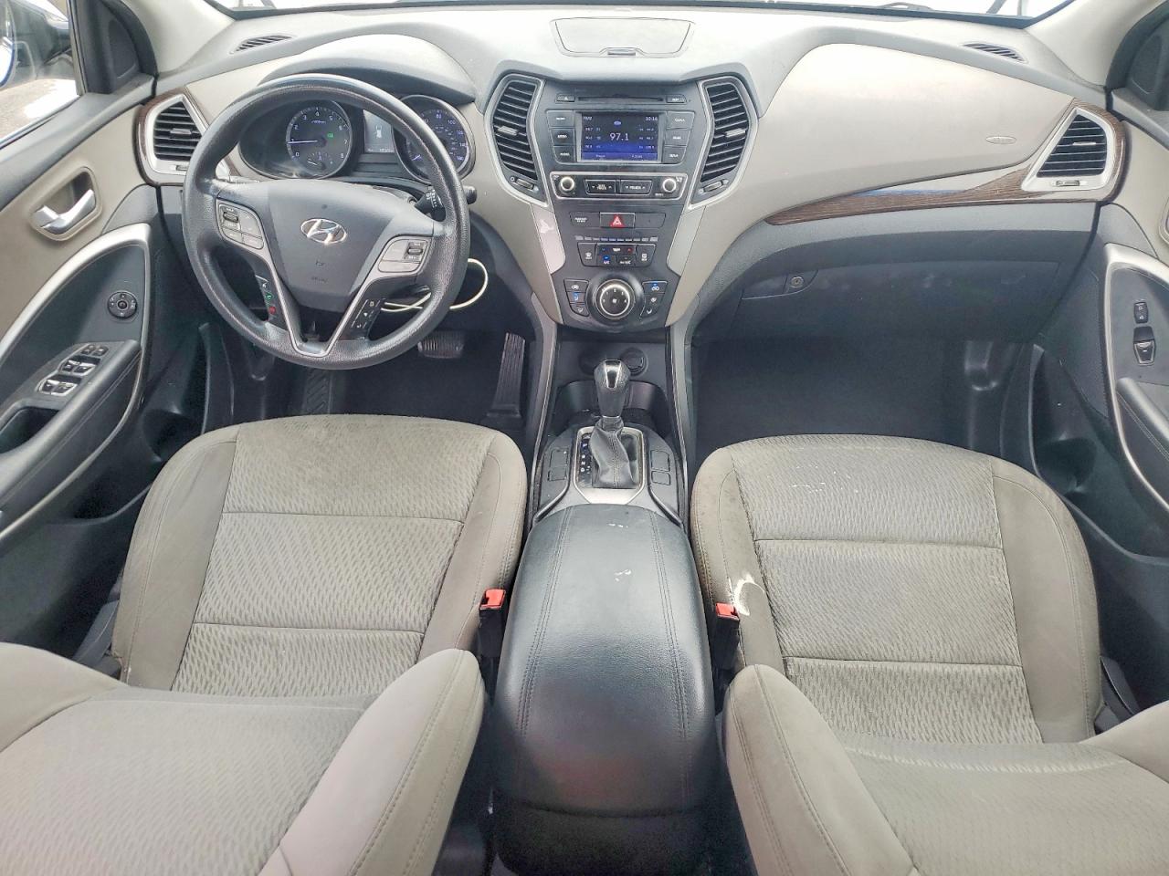 2018 Hyundai Santa Fe Sport 2.4l Белый vin: 5NMZT3LB5JH095833