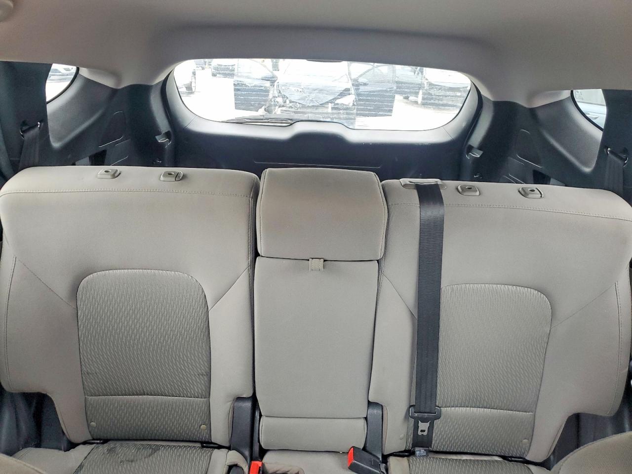 2018 Hyundai Santa Fe Sport 2.4l Белый vin: 5NMZT3LB5JH095833