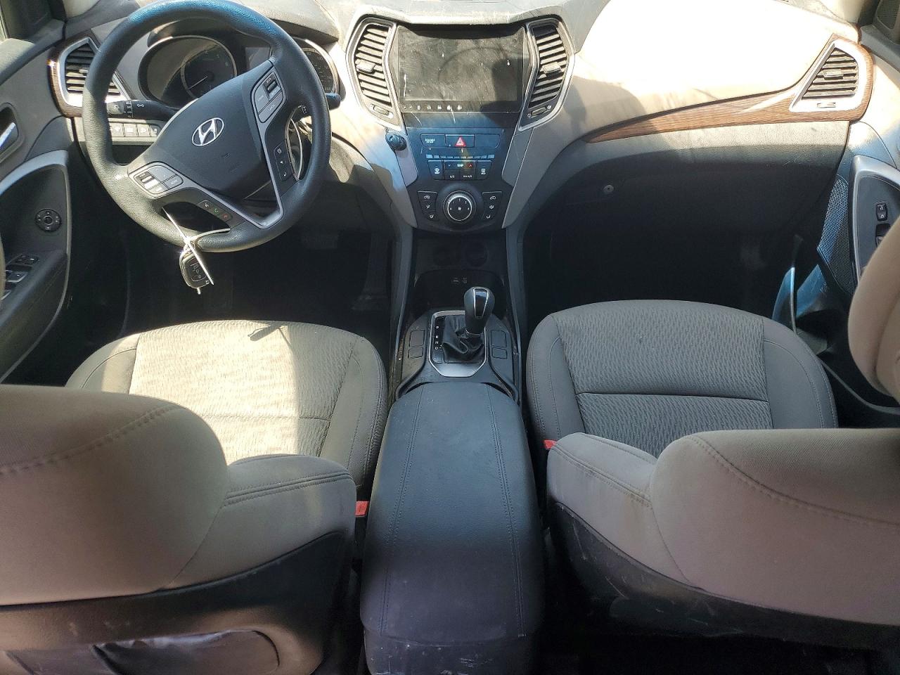 2018 Hyundai Santa Fe Sport 2.4l Gray vin: 5NMZT3LB7JH098829