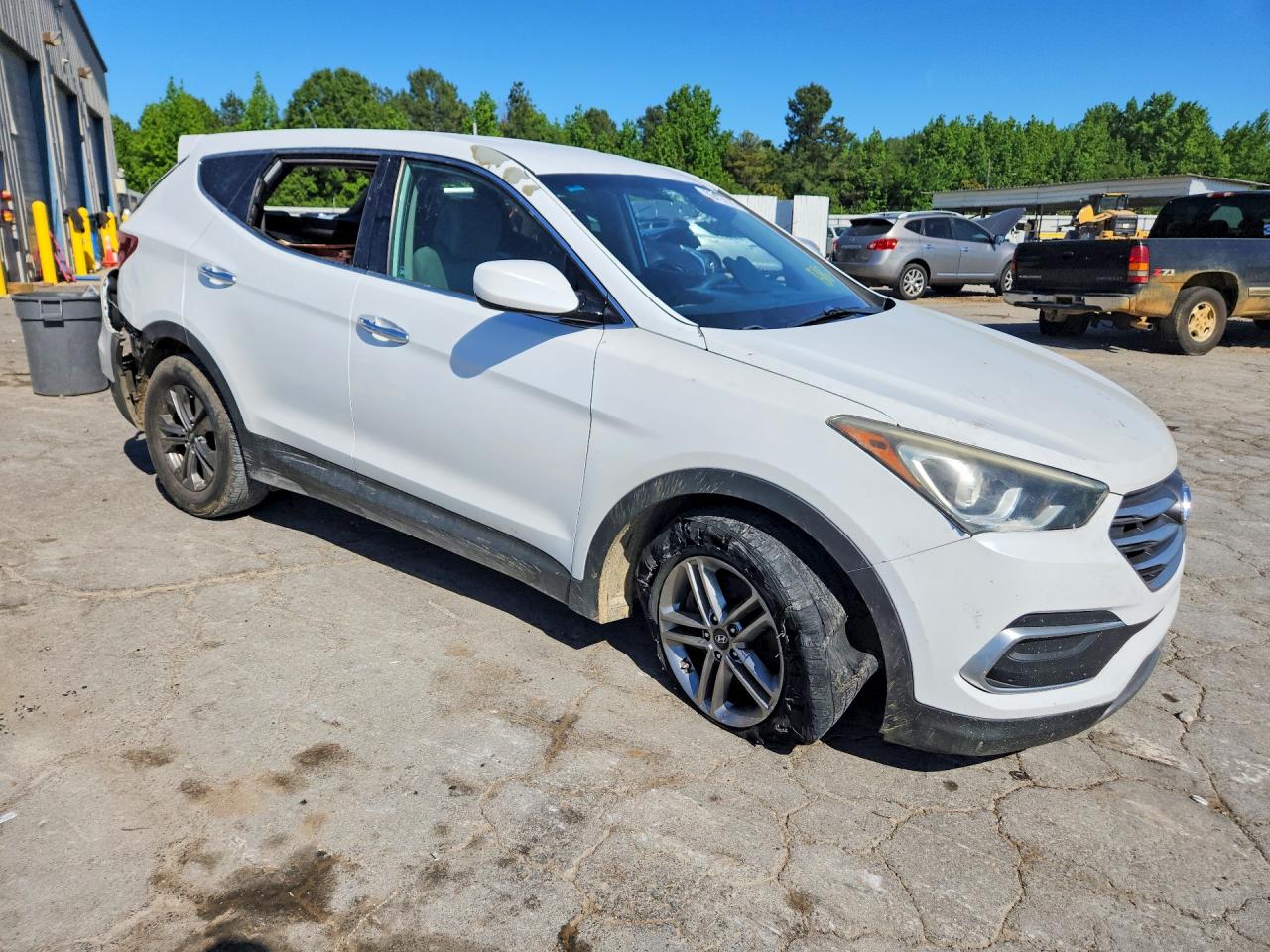 2018 Hyundai Santa Fe Sport 2.4l White vin: 5NMZT3LBXJH074279