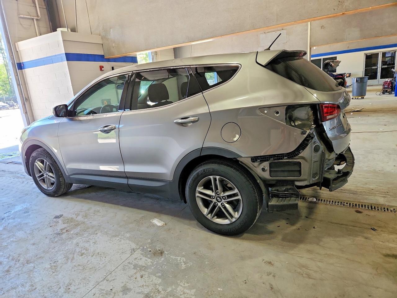 2018 Hyundai Santa Fe Sport 2.4l Gray vin: 5NMZT3LBXJH075240