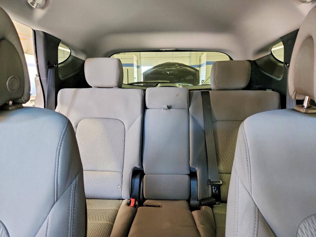 2018 Hyundai Santa Fe Sport 2.4l Gray vin: 5NMZT3LBXJH075240