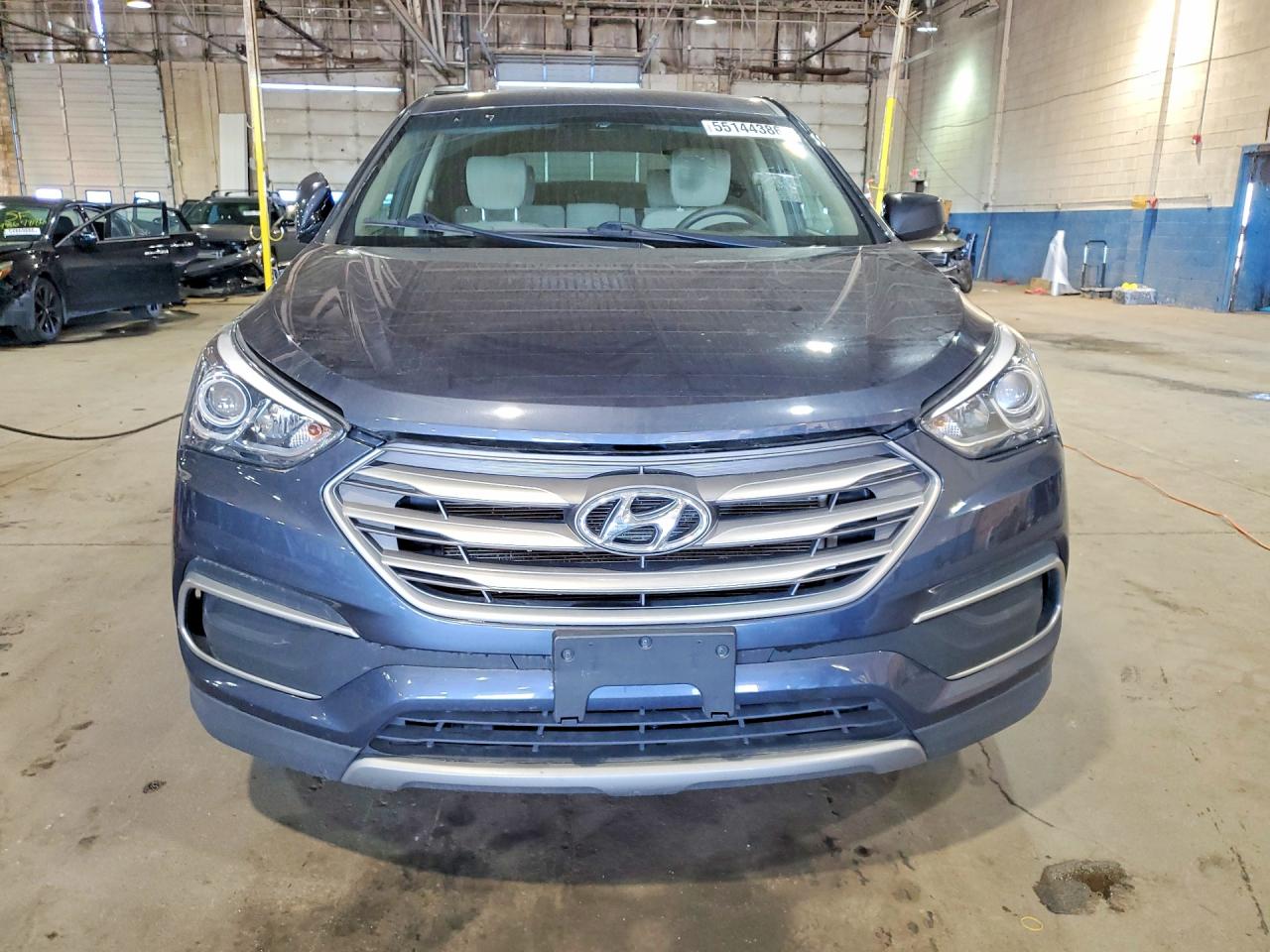 2018 Hyundai Santa Fe Sport 2.4l Синий vin: 5NMZTDLB6JH056769
