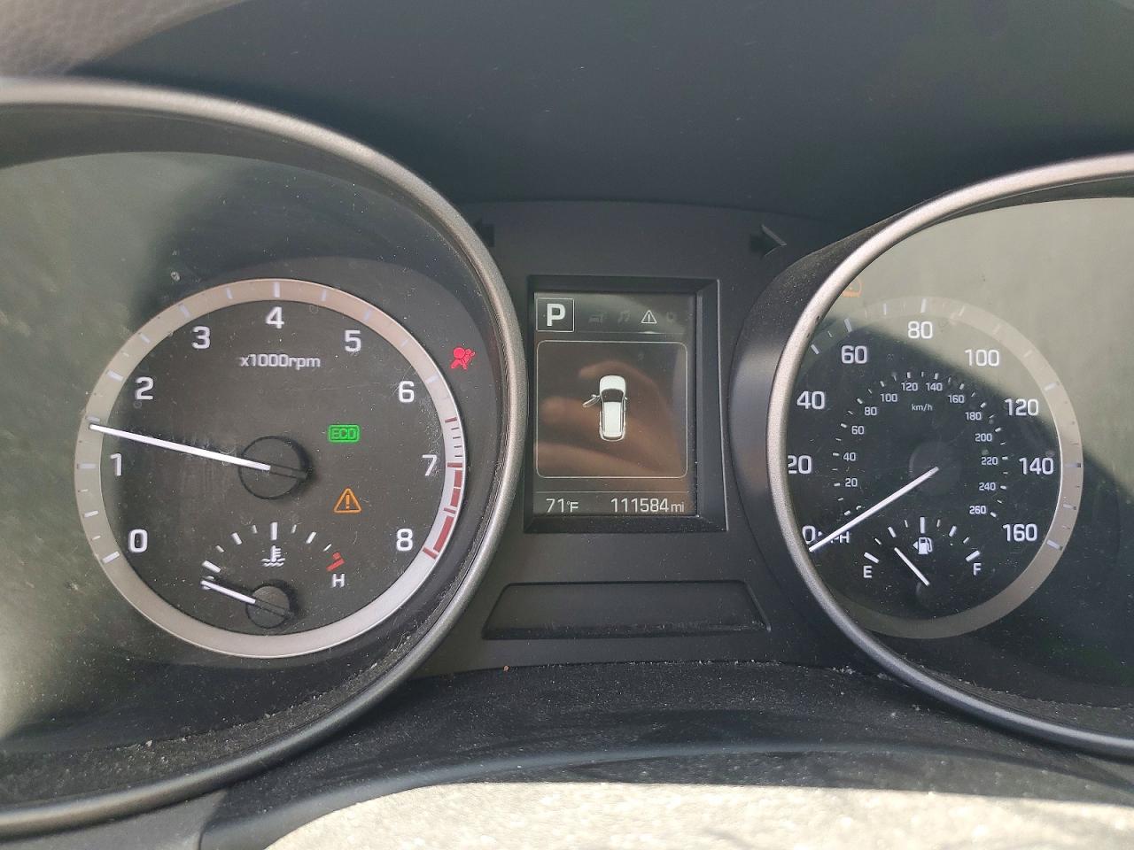 2018 Hyundai Santa Fe Sport 2.4l Silver vin: 5NMZU3LB0JH056483