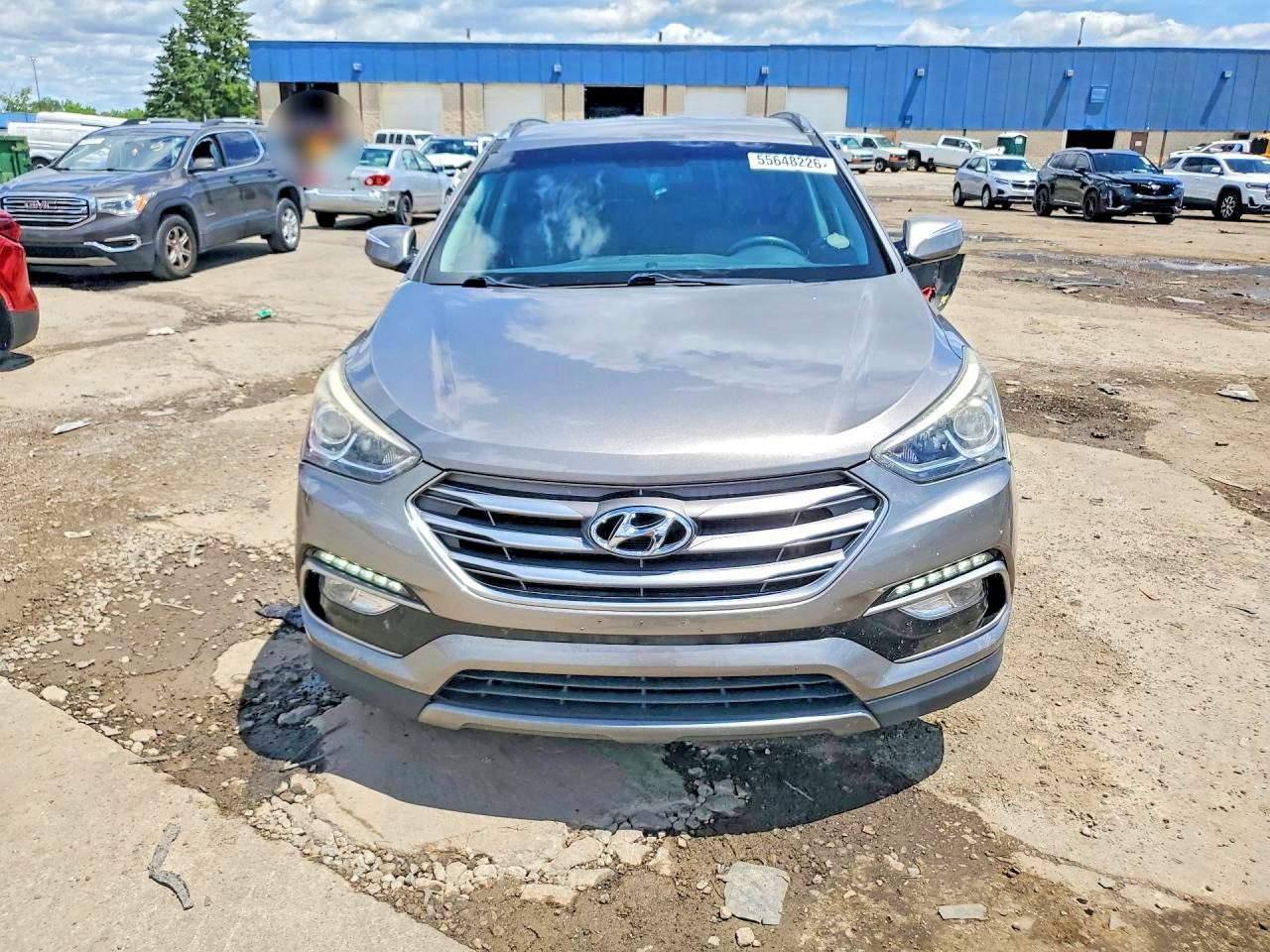 2018 Hyundai Santa Fe Sport 2.4l Silver vin: 5NMZU3LB0JH056483