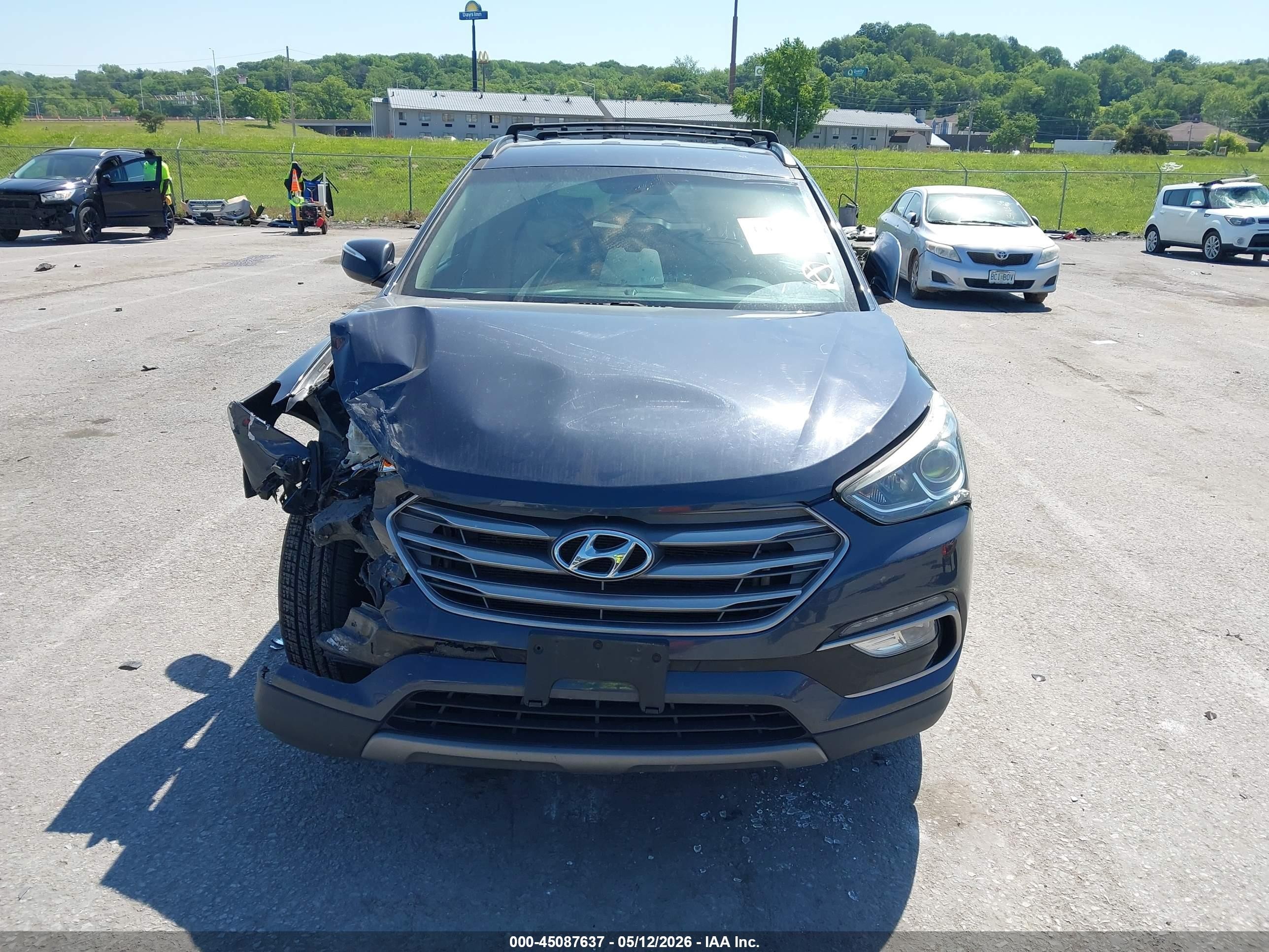 2017 Hyundai Santa Fe Sport 2.4l Blue vin: 5NMZU3LB2HH016867