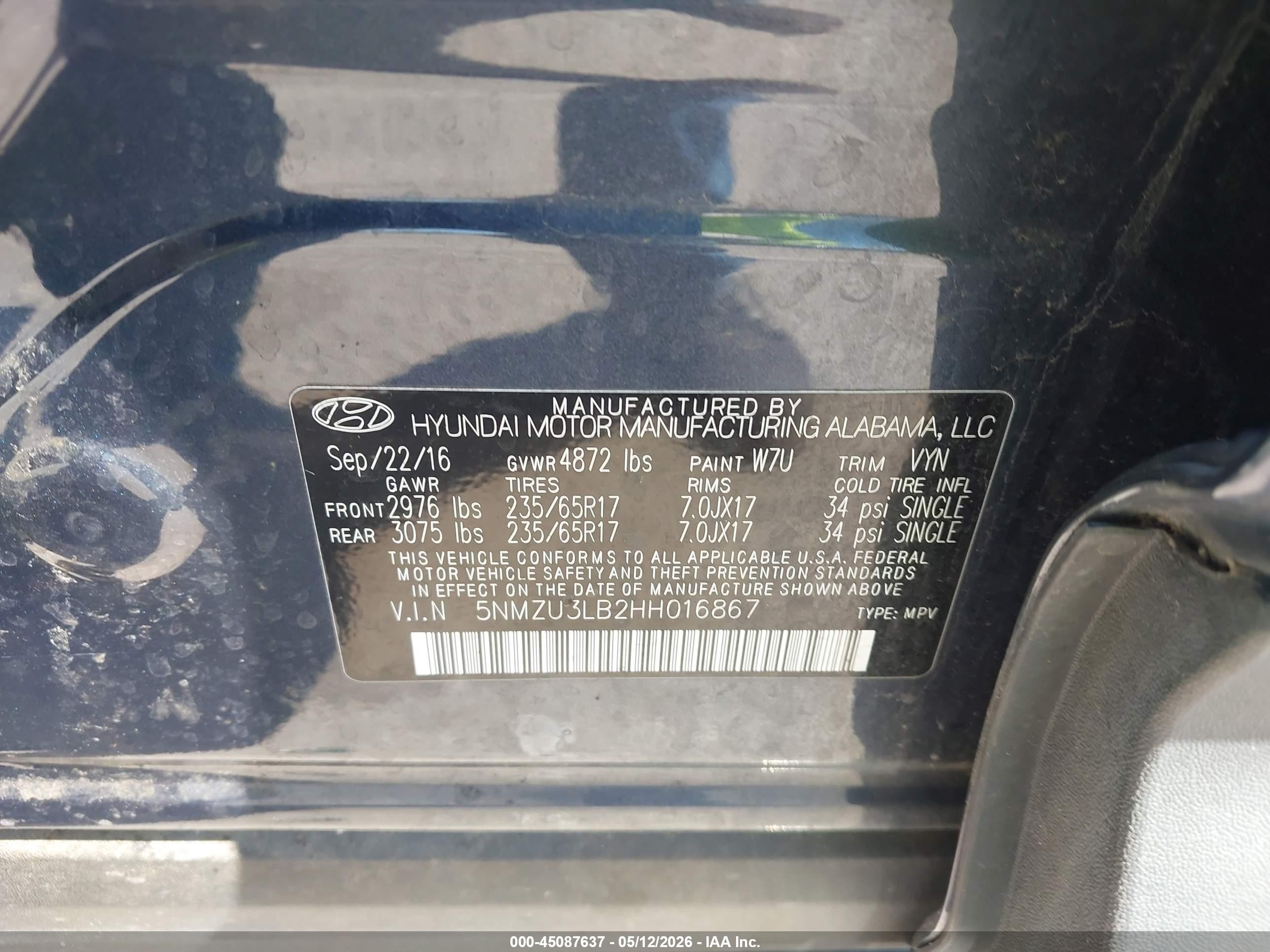 2017 Hyundai Santa Fe Sport 2.4l Blue vin: 5NMZU3LB2HH016867