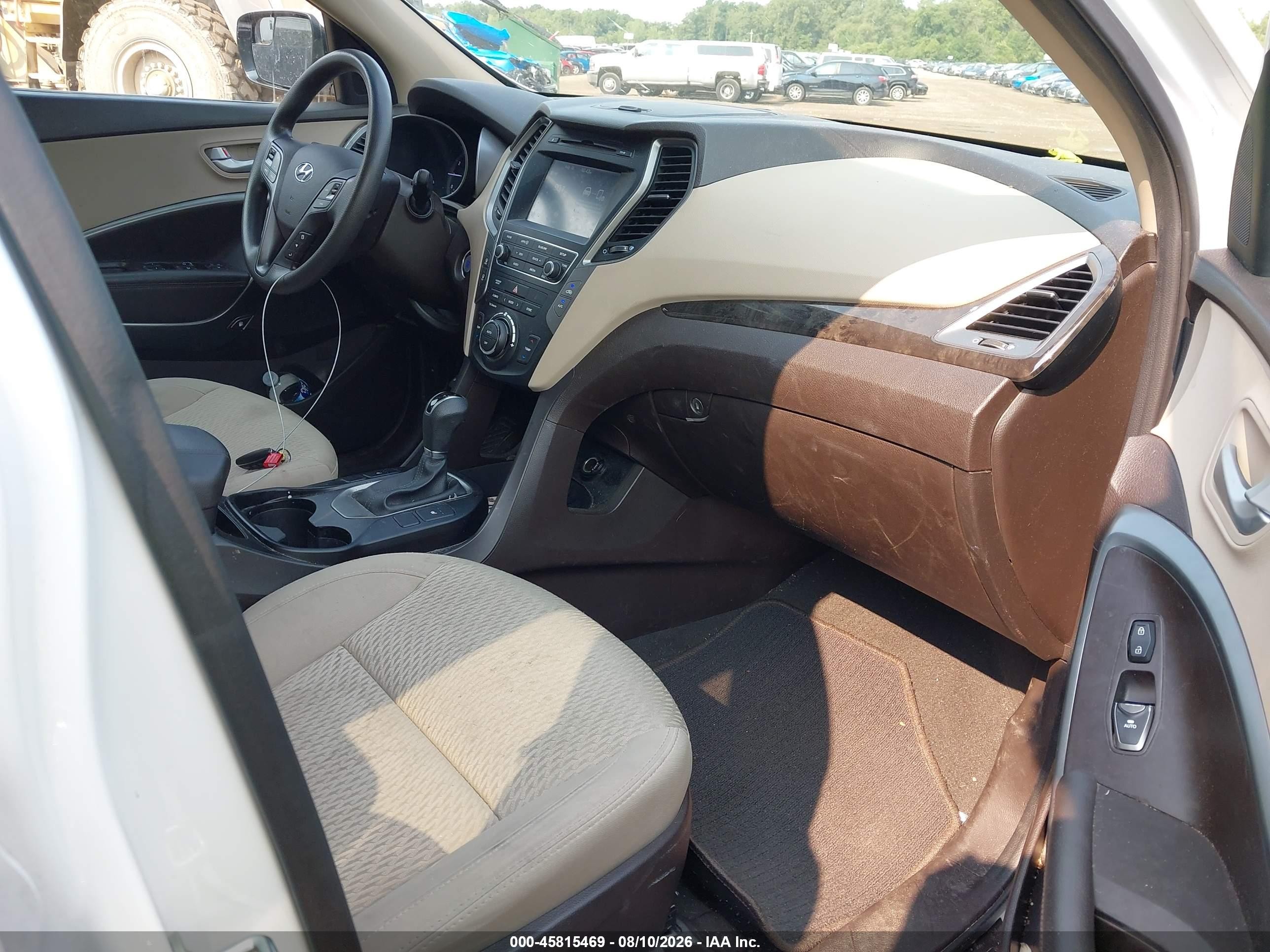 2018 Hyundai Santa Fe Sport 2.4l White vin: 5NMZU3LB3JH064528