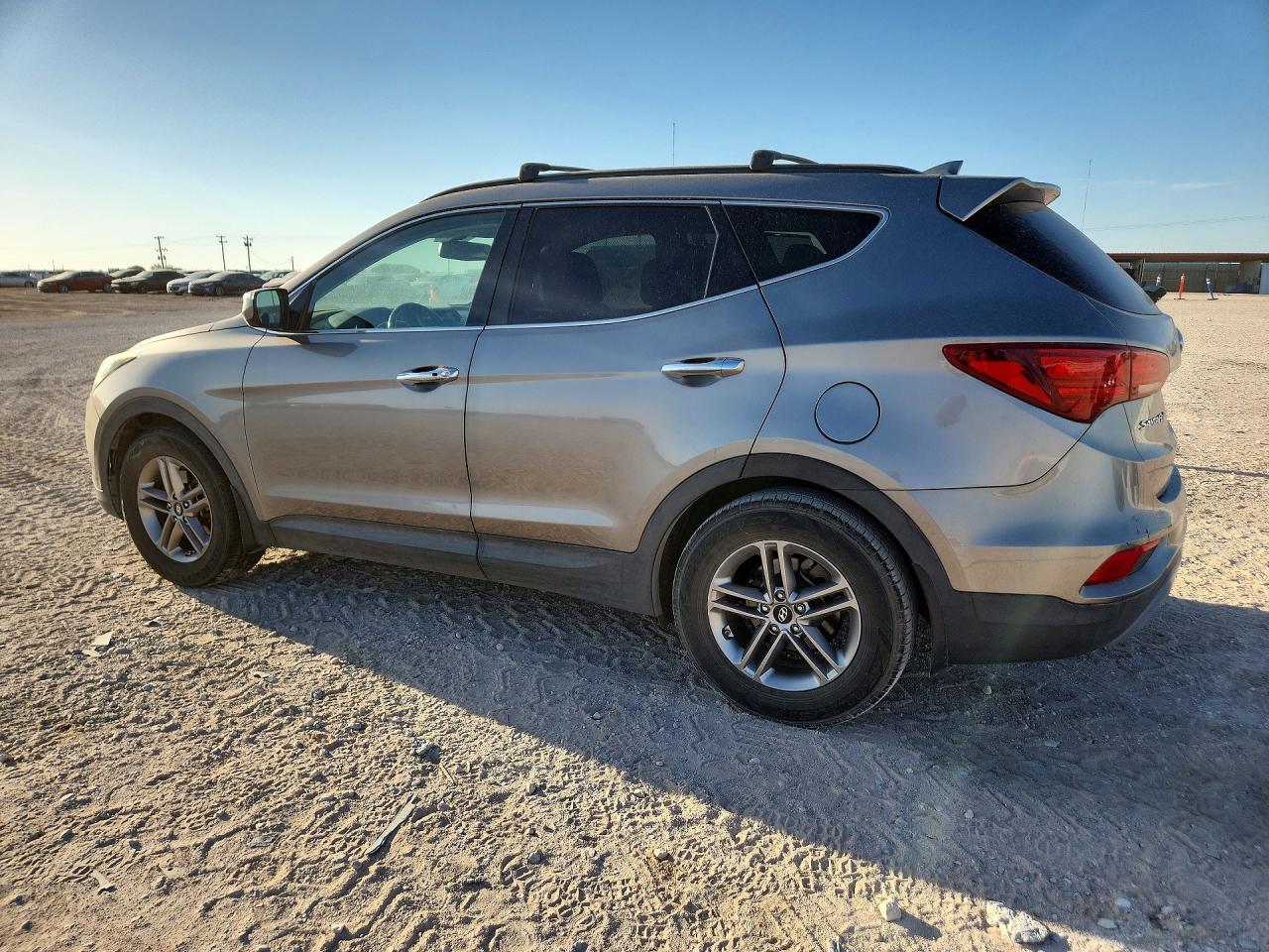 2018 Hyundai Santa Fe Sport 2.4l Silver vin: 5NMZU3LB3JH102839