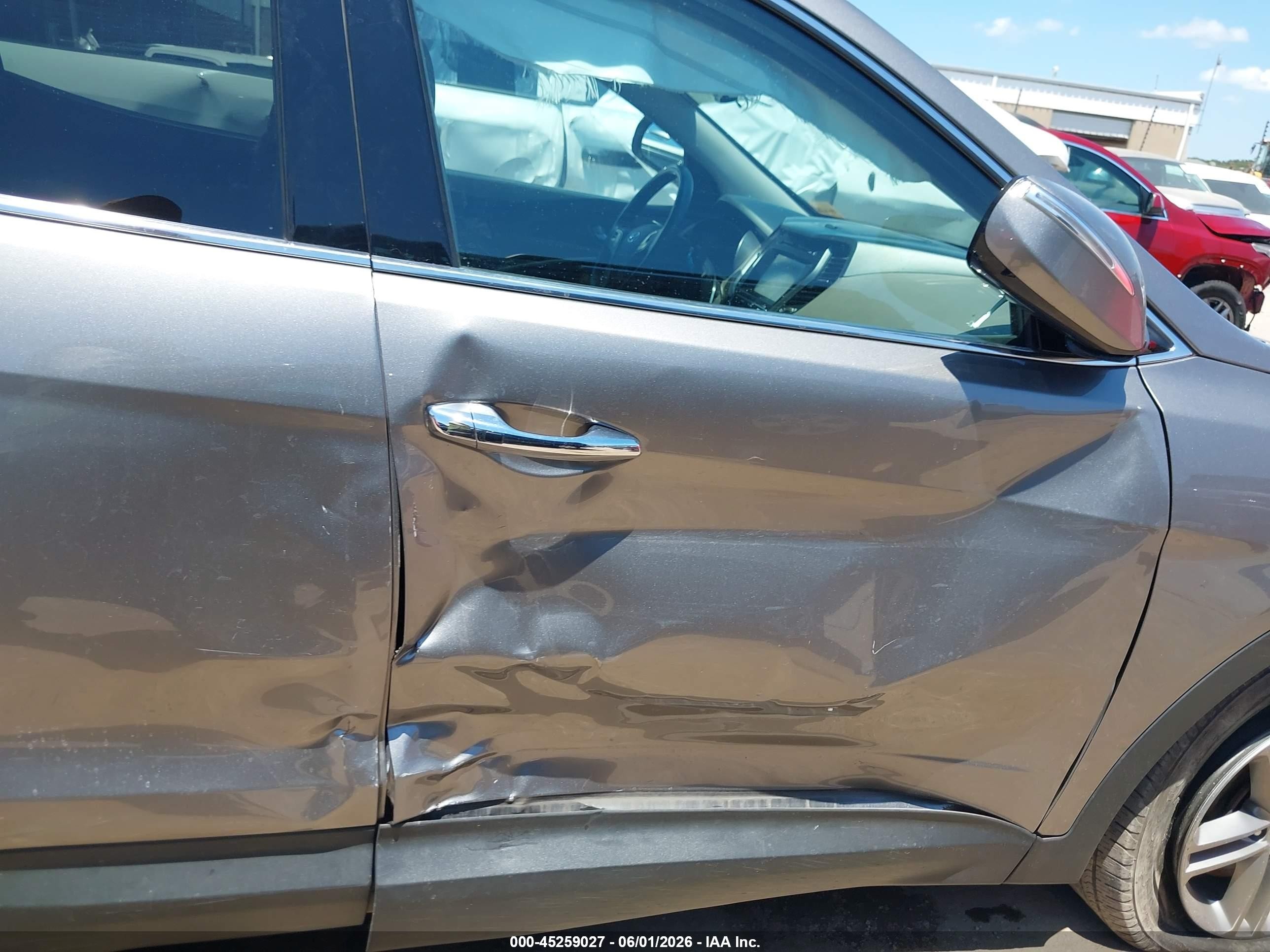 2018 Hyundai Santa Fe Sport 2.4l Silver vin: 5NMZU3LB4JH095691