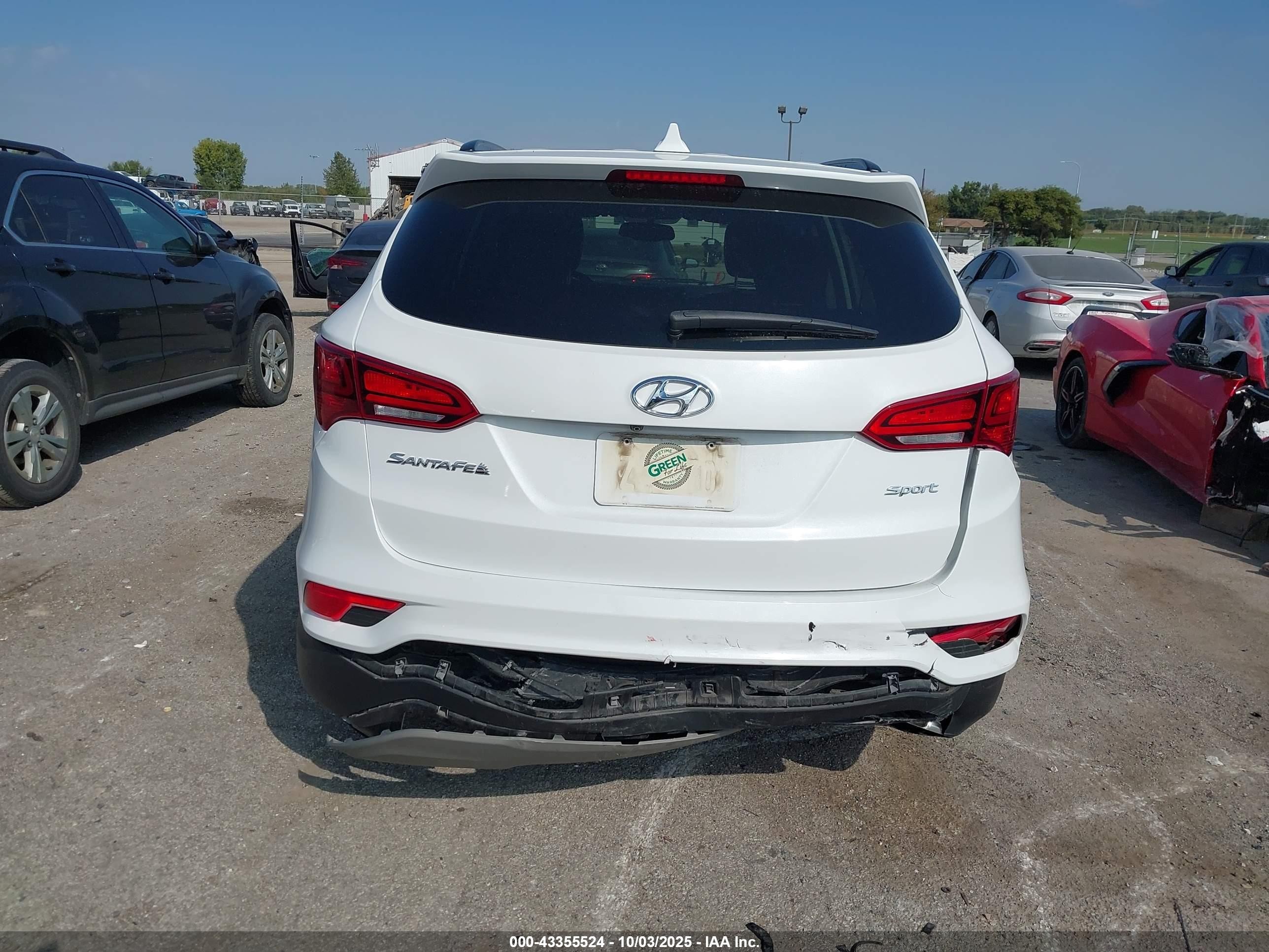 2018 Hyundai Santa Fe Sport 2.4l White vin: 5NMZU3LB4JH101649