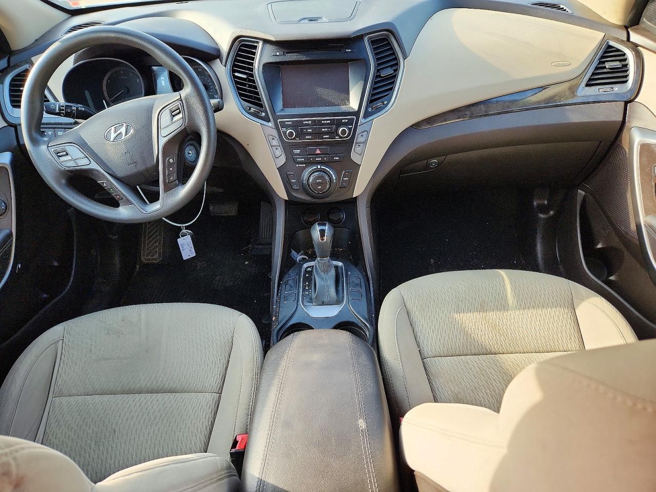 2017 Hyundai Santa Fe Sport 2.4l Белый vin: 5NMZU3LB8HH011849