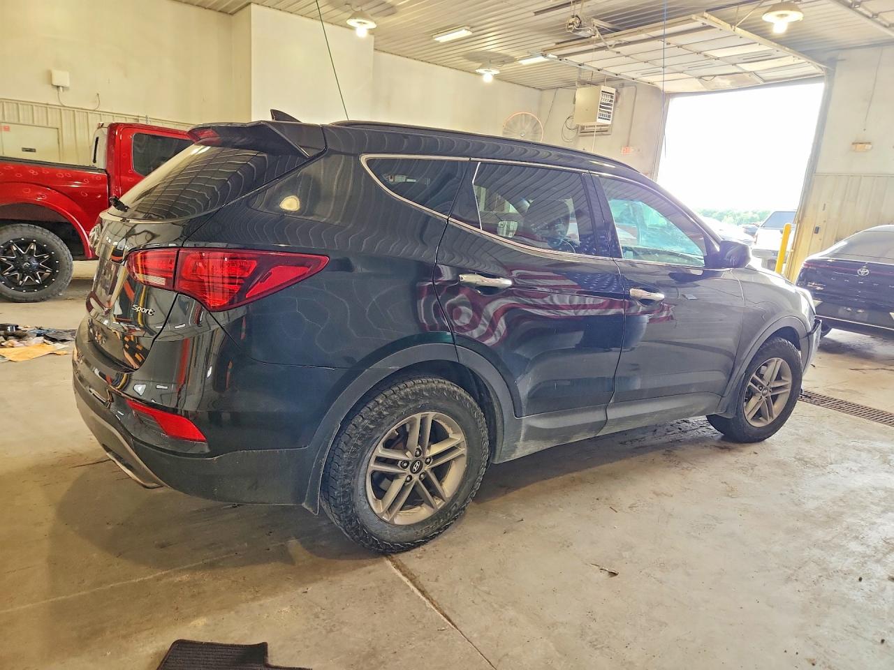 2017 Hyundai Santa Fe Sport 2.4l Black vin: 5NMZU3LB8HH040249