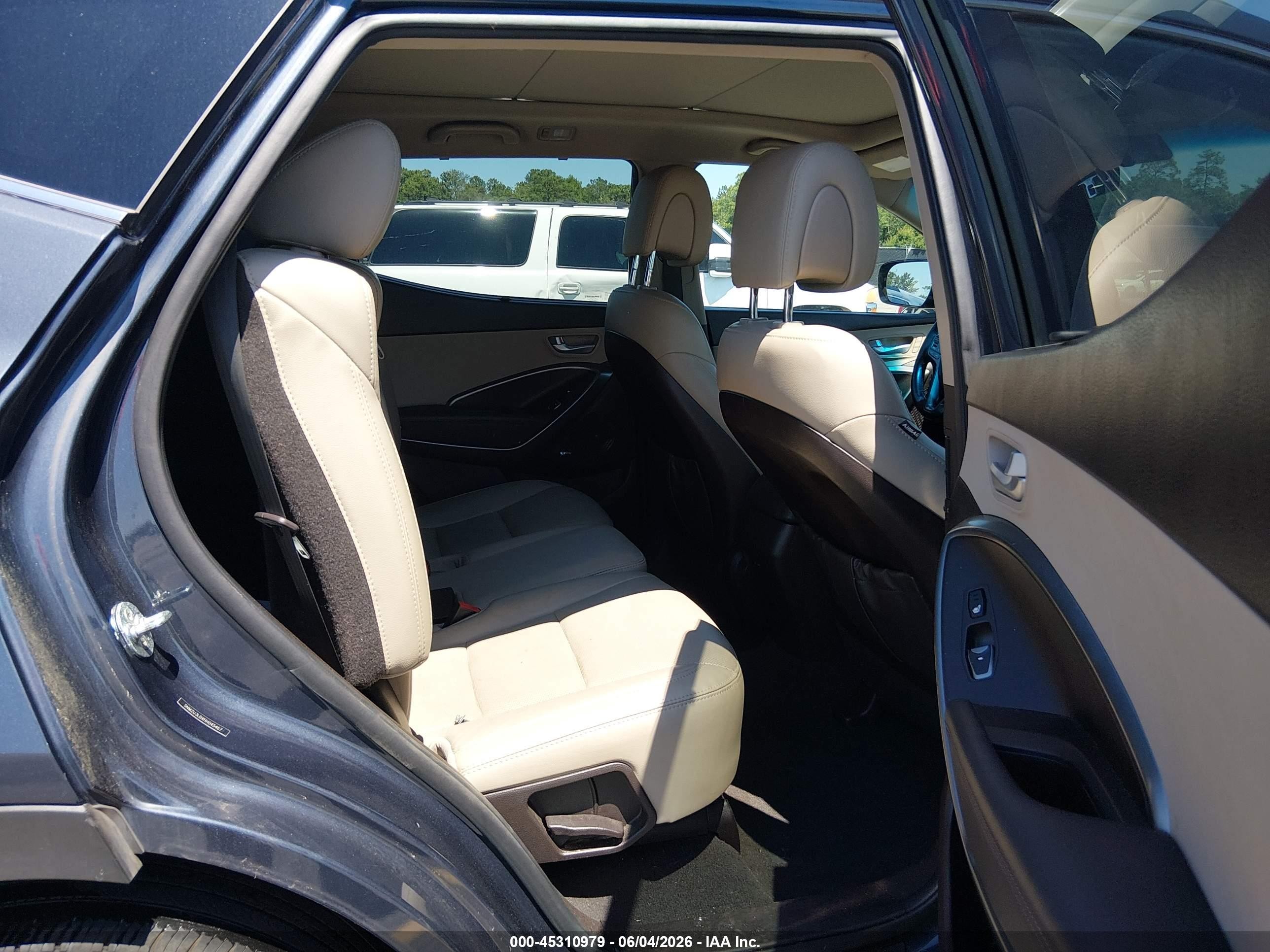 2017 Hyundai Santa Fe Sport 2.4l Blue vin: 5NMZU3LBXHH045467