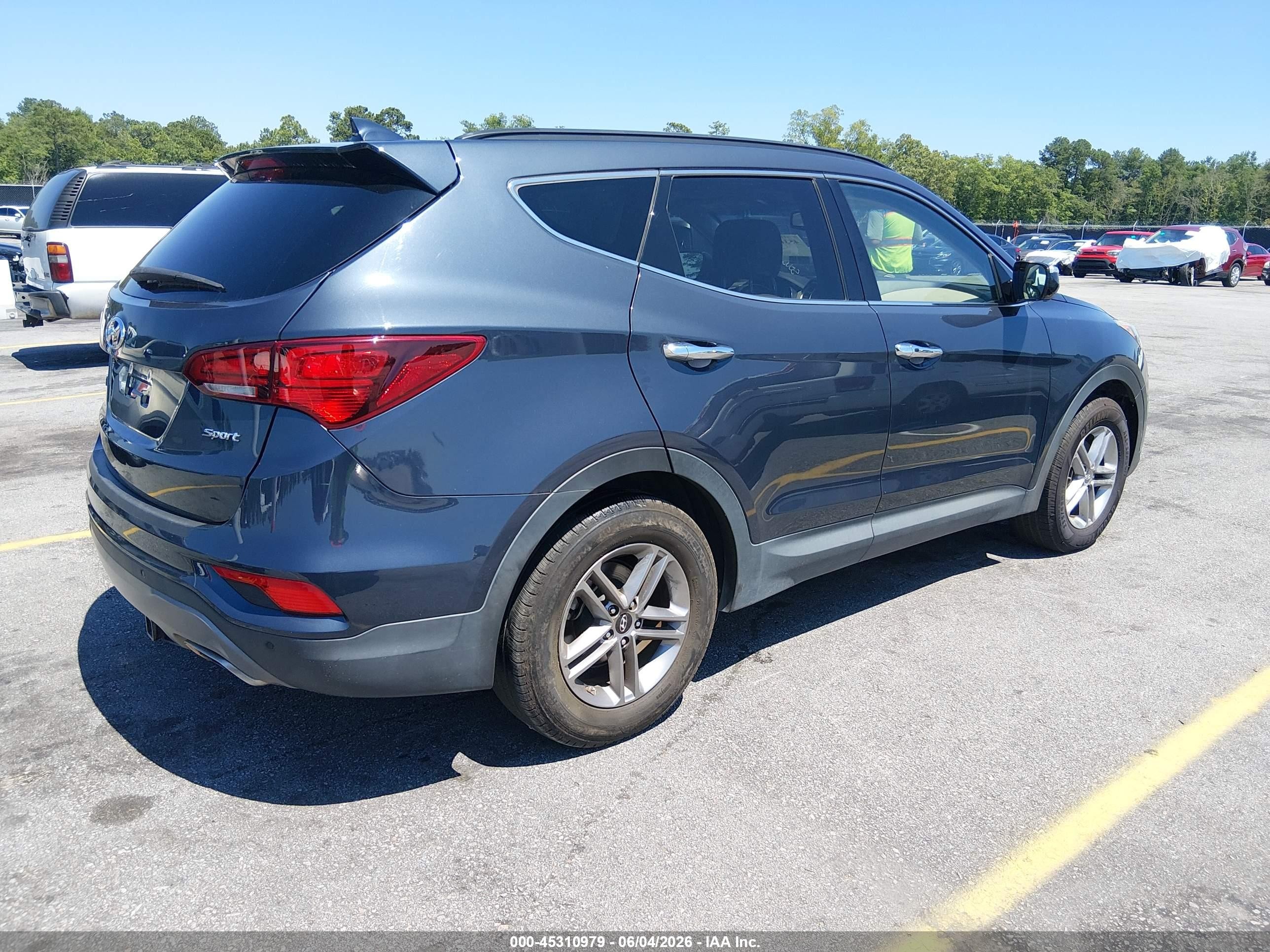 2017 Hyundai Santa Fe Sport 2.4l Blue vin: 5NMZU3LBXHH045467