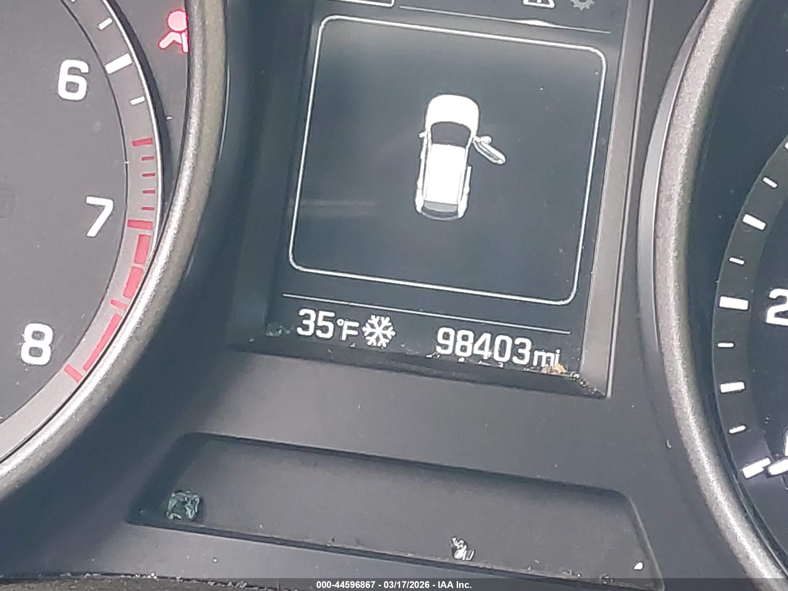 2018 Hyundai Santa Fe Sport 2.4l White vin: 5NMZUDLB0JH063634