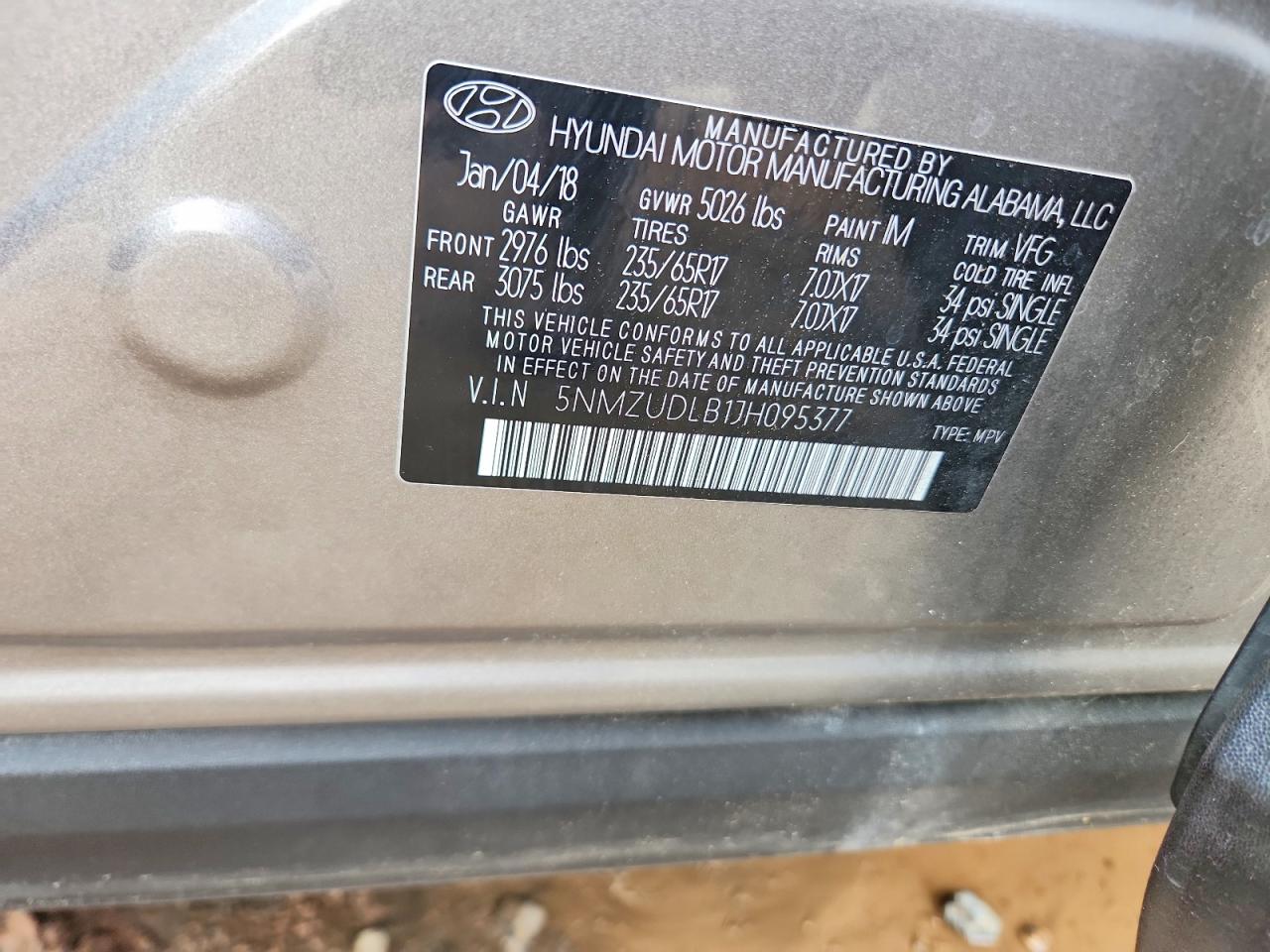 2018 Hyundai Santa Fe Sport 2.4l Gray vin: 5NMZUDLB1JH095377
