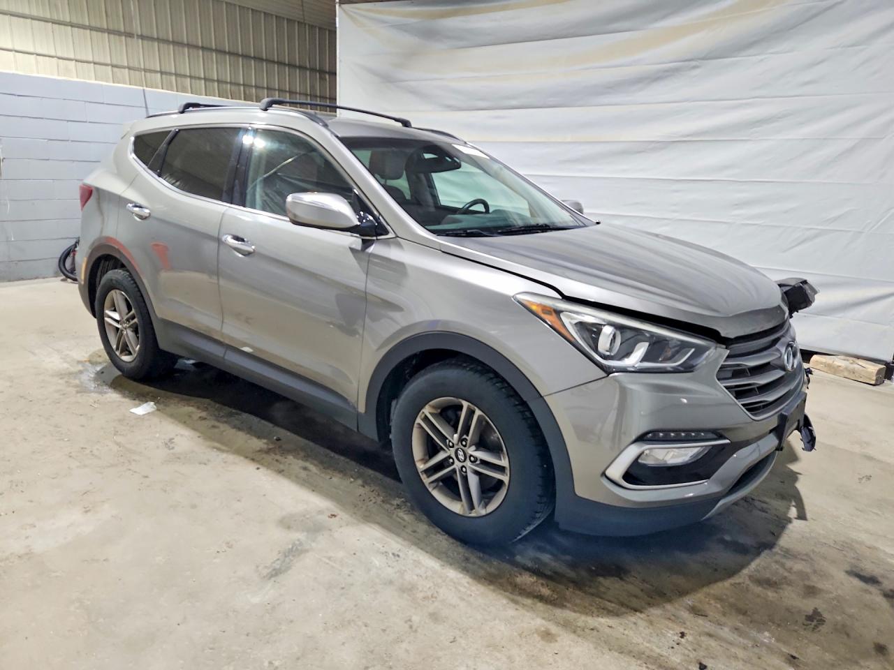 2017 Hyundai Santa Fe Sport 2.4l Серебряный vin: 5NMZUDLB6HH001679
