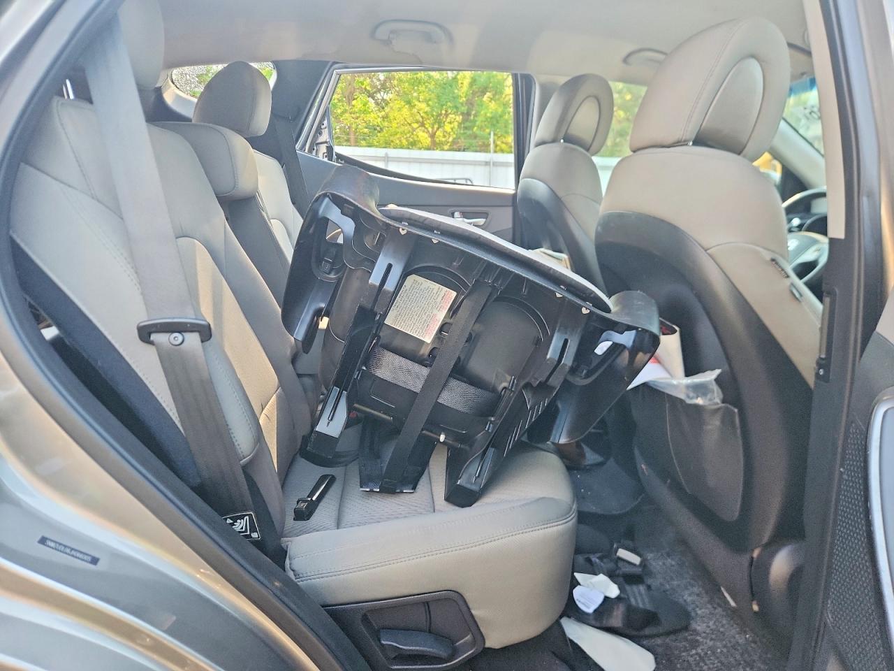 2018 Hyundai Santa Fe Sport 2.4l Серебряный vin: 5NMZUDLB6JH066005