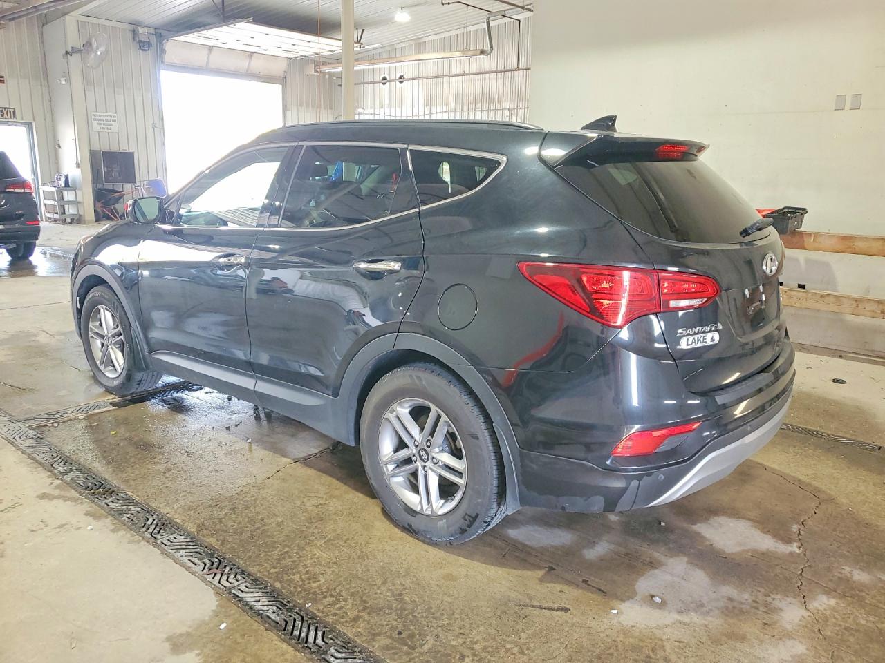 2018 Hyundai Santa Fe Sport 2.4l Черный vin: 5NMZUDLB7JH079121