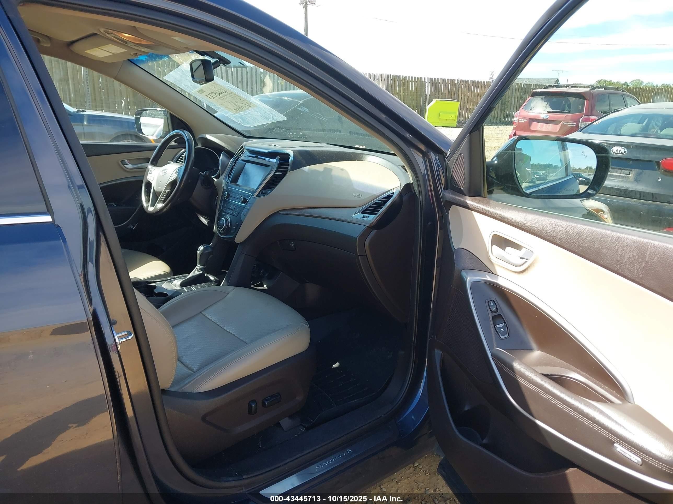 2018 Hyundai Santa Fe Sport 2.4l Синий vin: 5NMZUDLBXJH059736