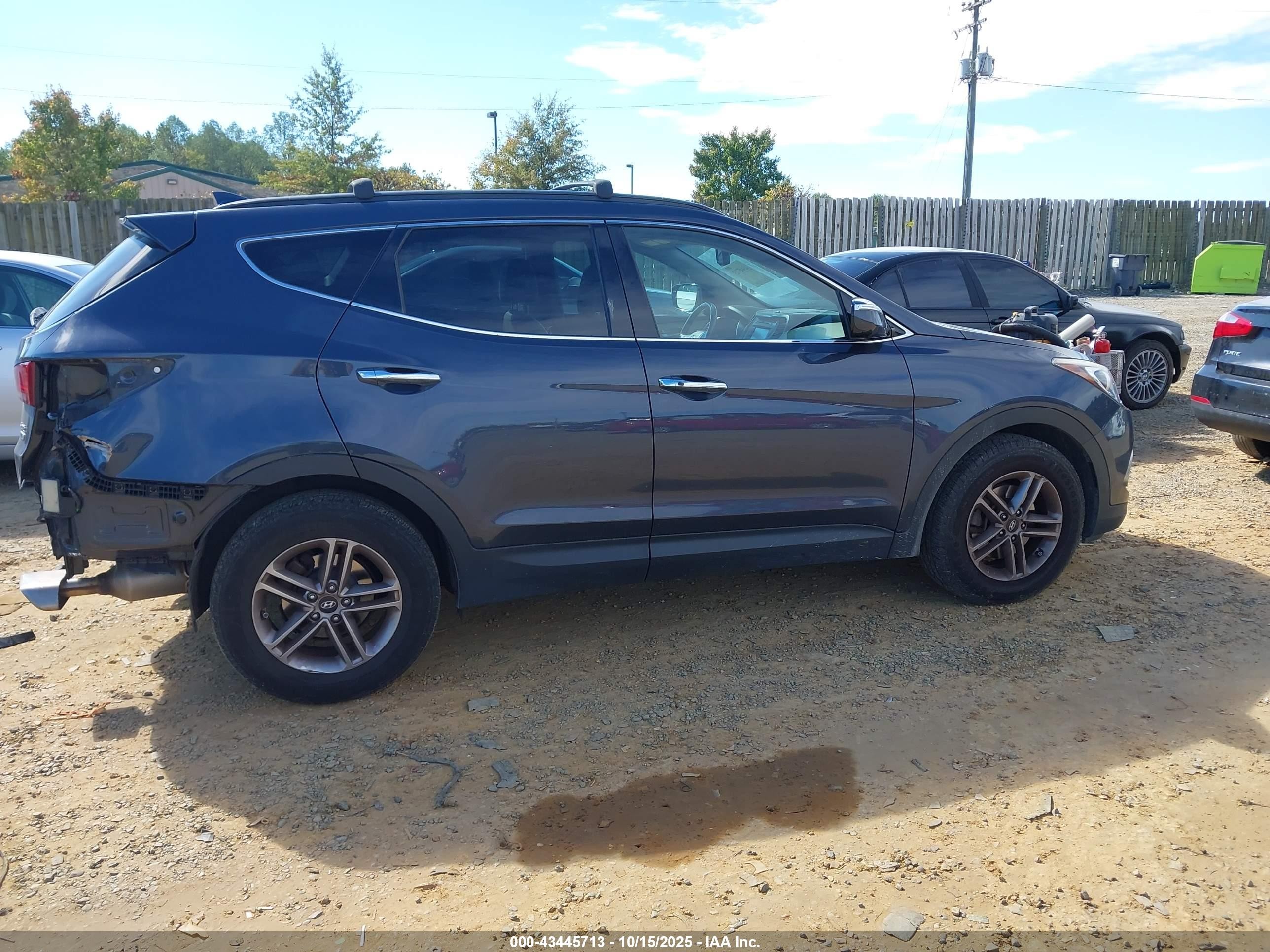2018 Hyundai Santa Fe Sport 2.4l Синий vin: 5NMZUDLBXJH059736